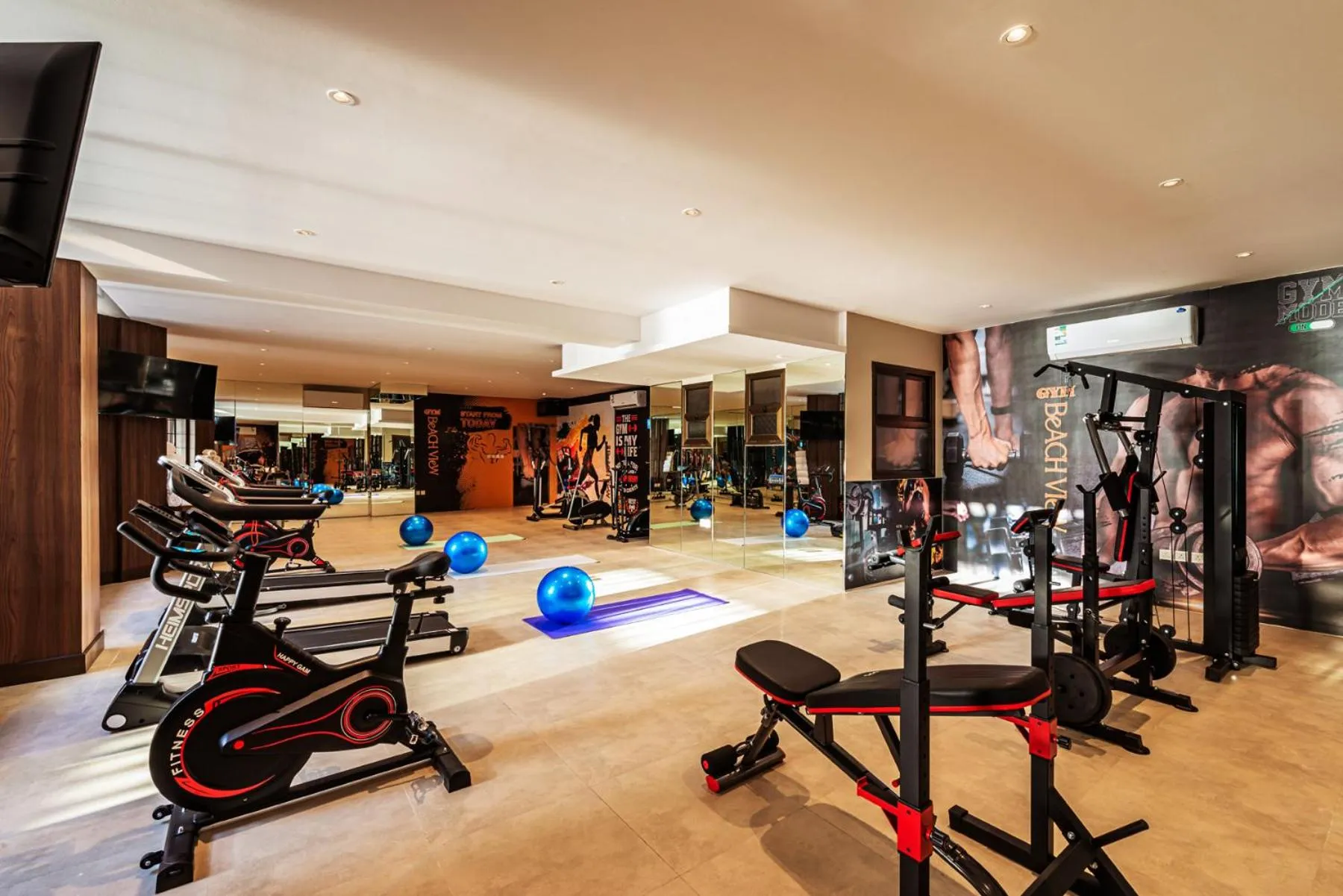Fitness centre/facilities in Beach View Hotel
