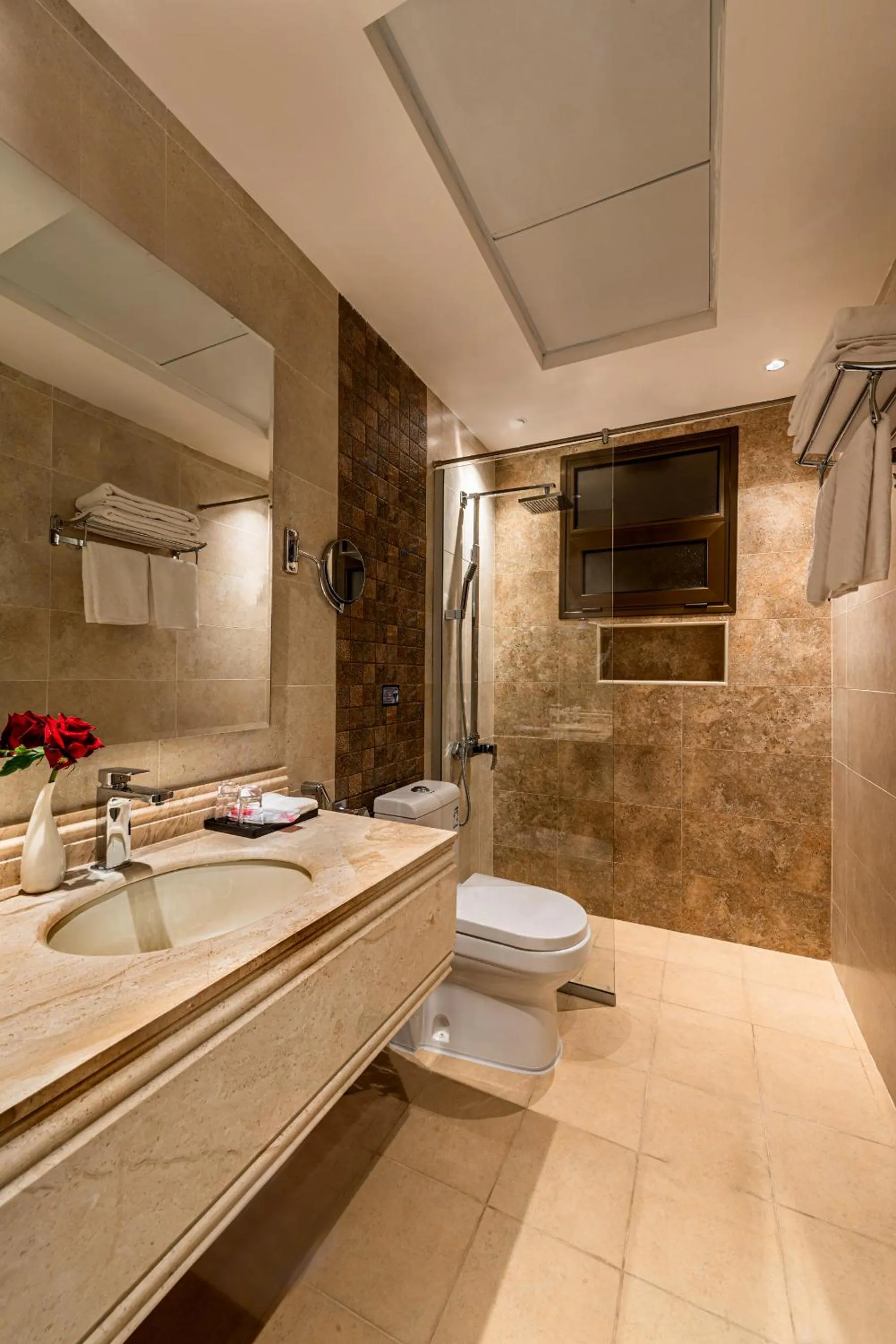 Toilet in Beach View Hotel