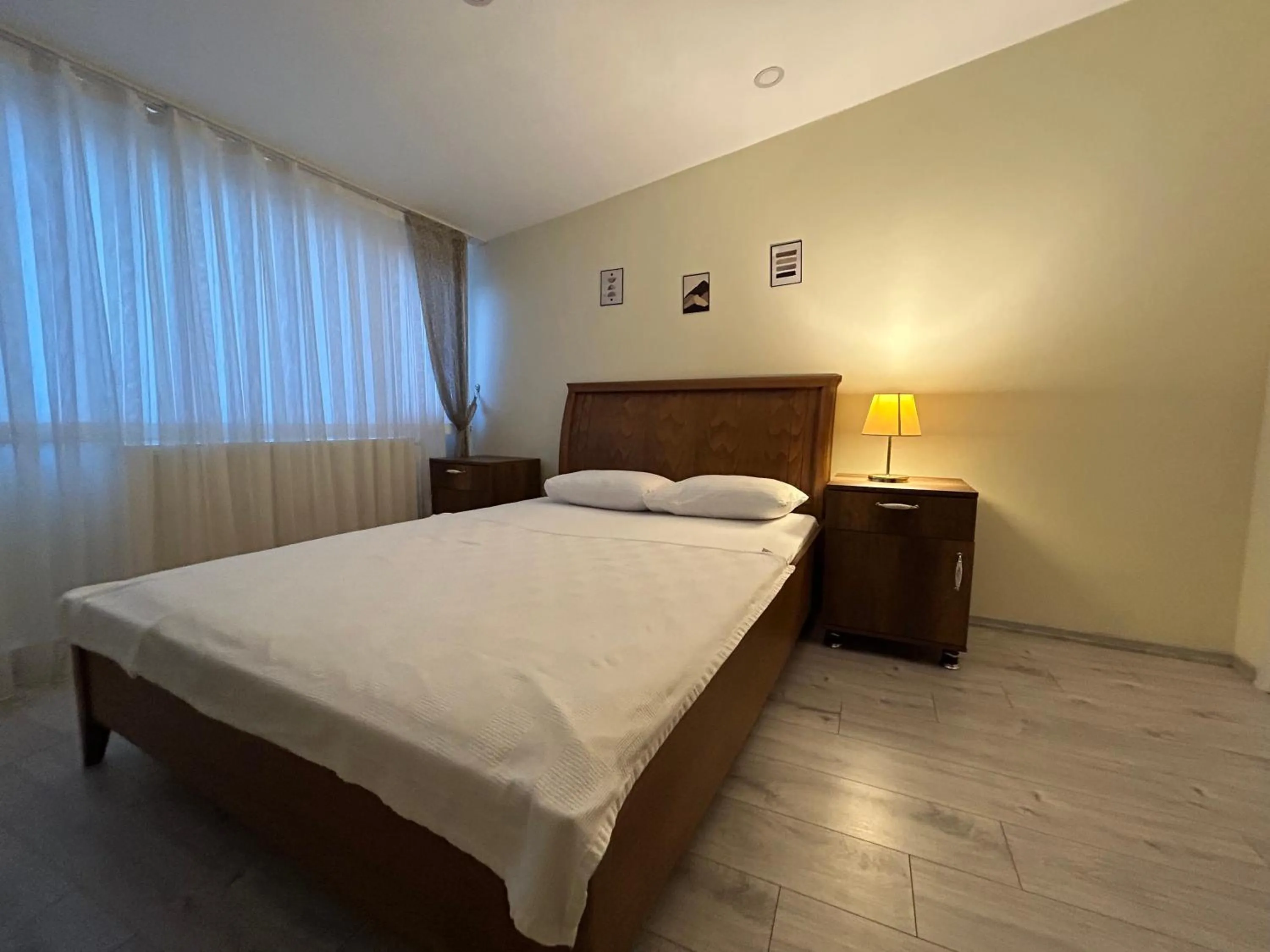 Bed in NAVAL HOTEL YALOVA