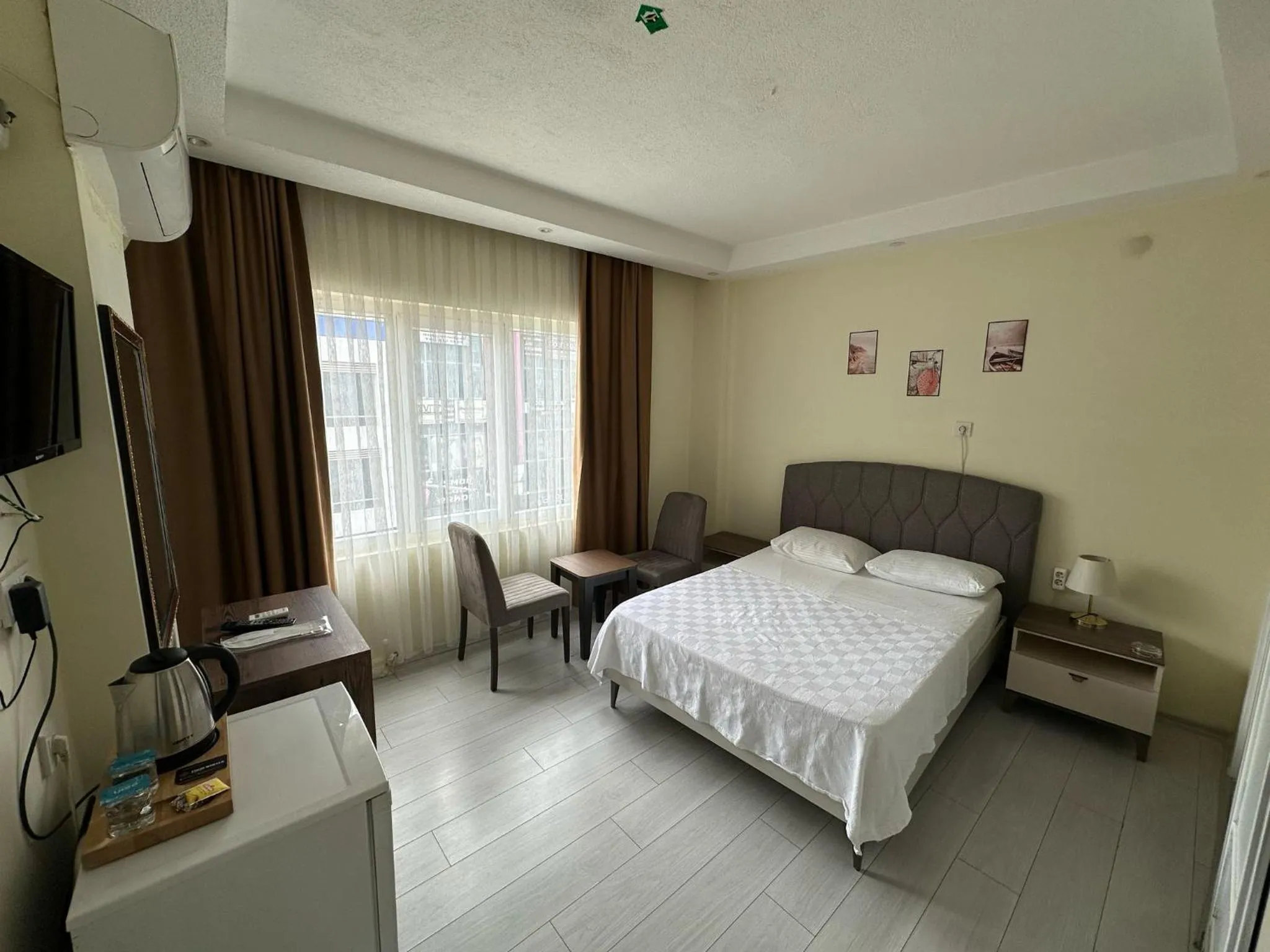 Bed in NAVAL HOTEL YALOVA