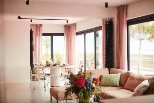 The Pink Penthouse The Pink Penthouse