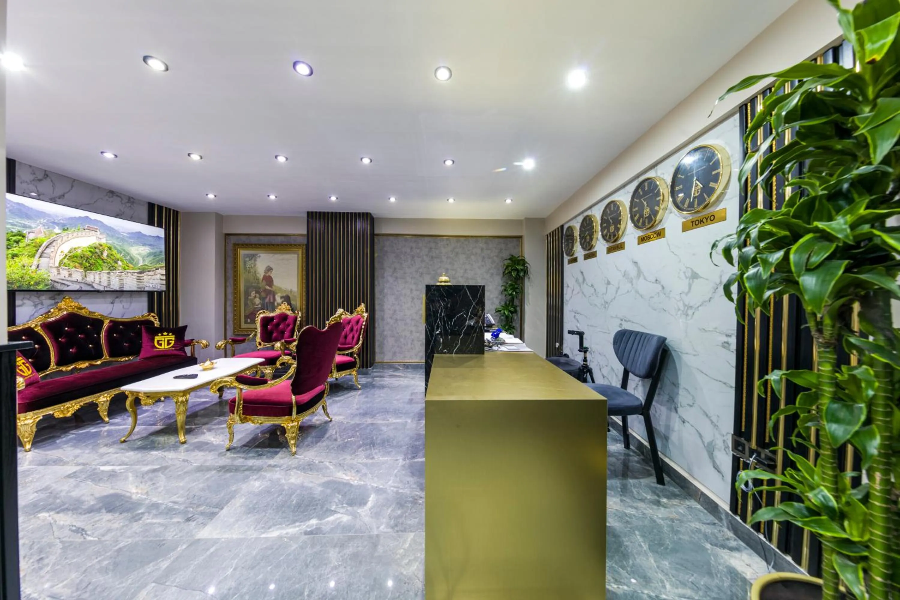 Lobby or reception in Golden Bazaar hotel