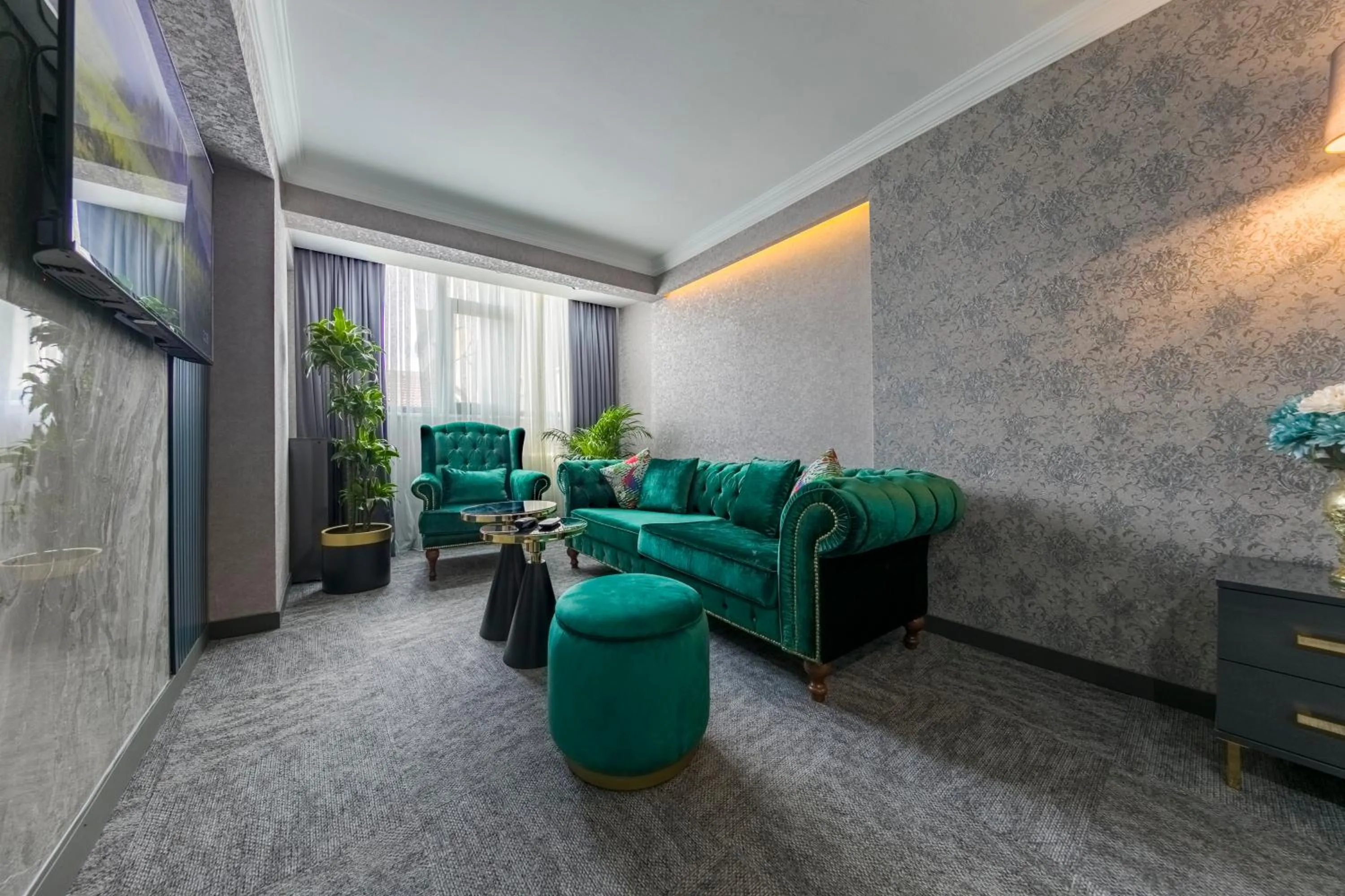 Living room in Golden Bazaar hotel