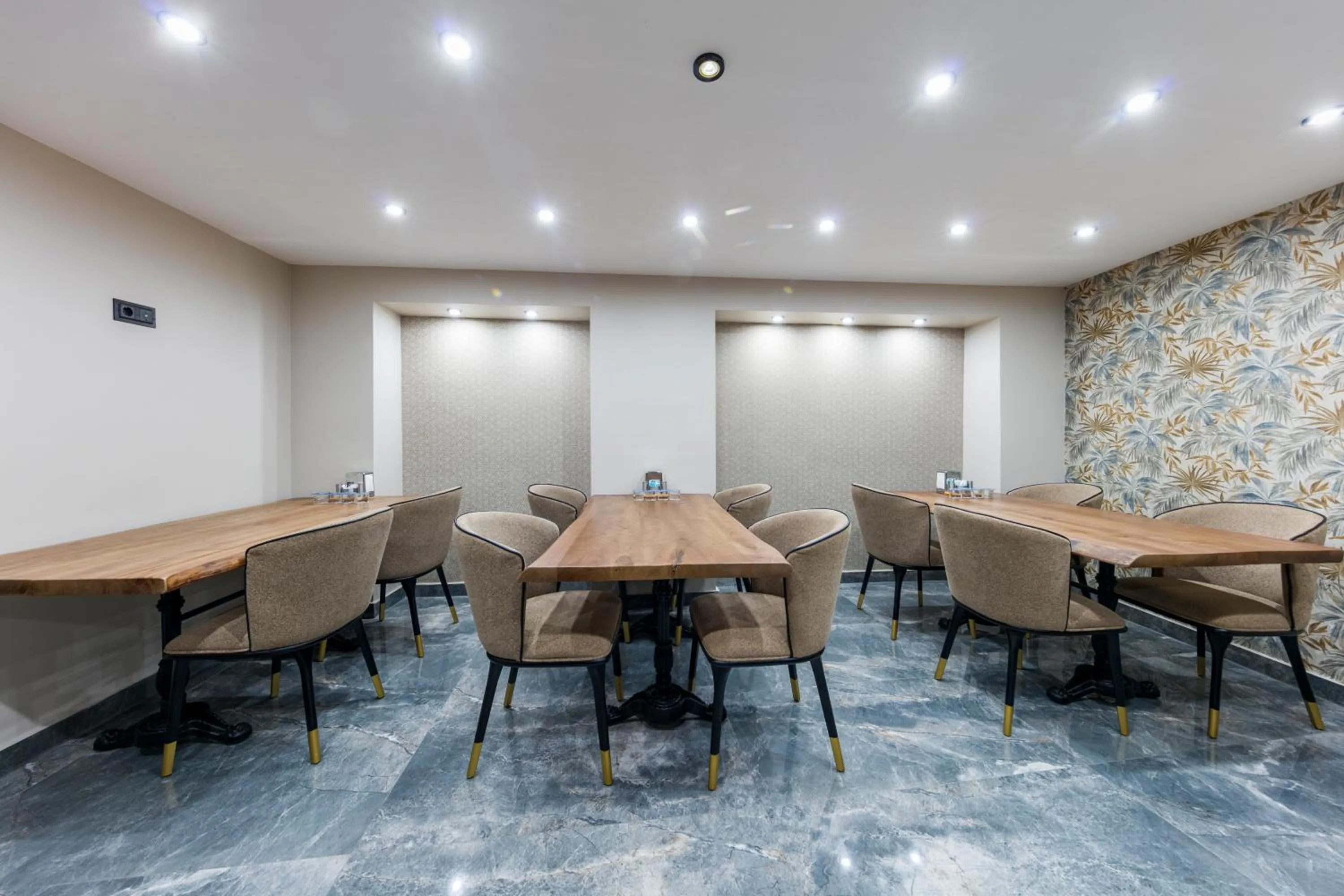 Seating area in Golden Bazaar hotel