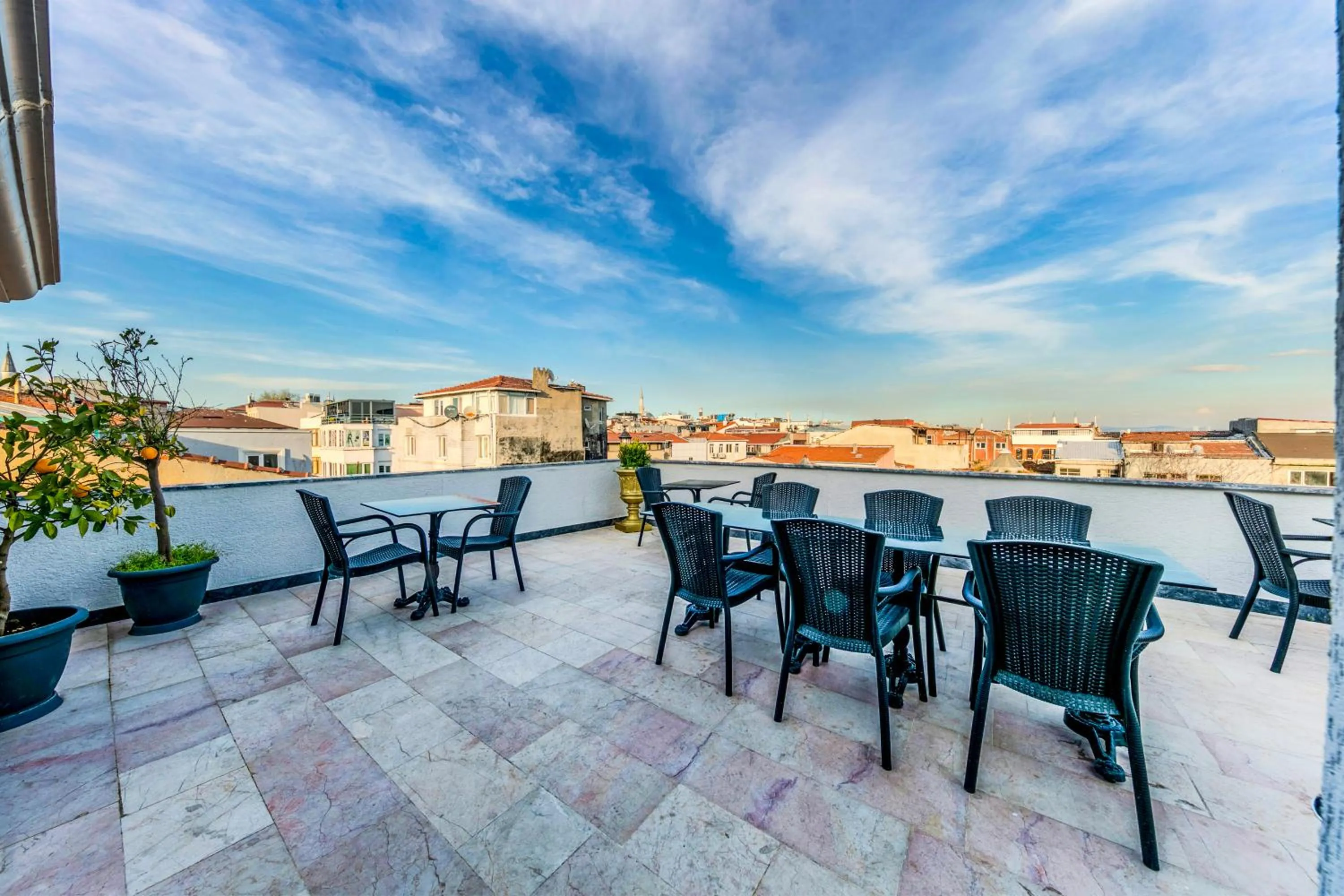 Balcony/Terrace in Golden Bazaar hotel