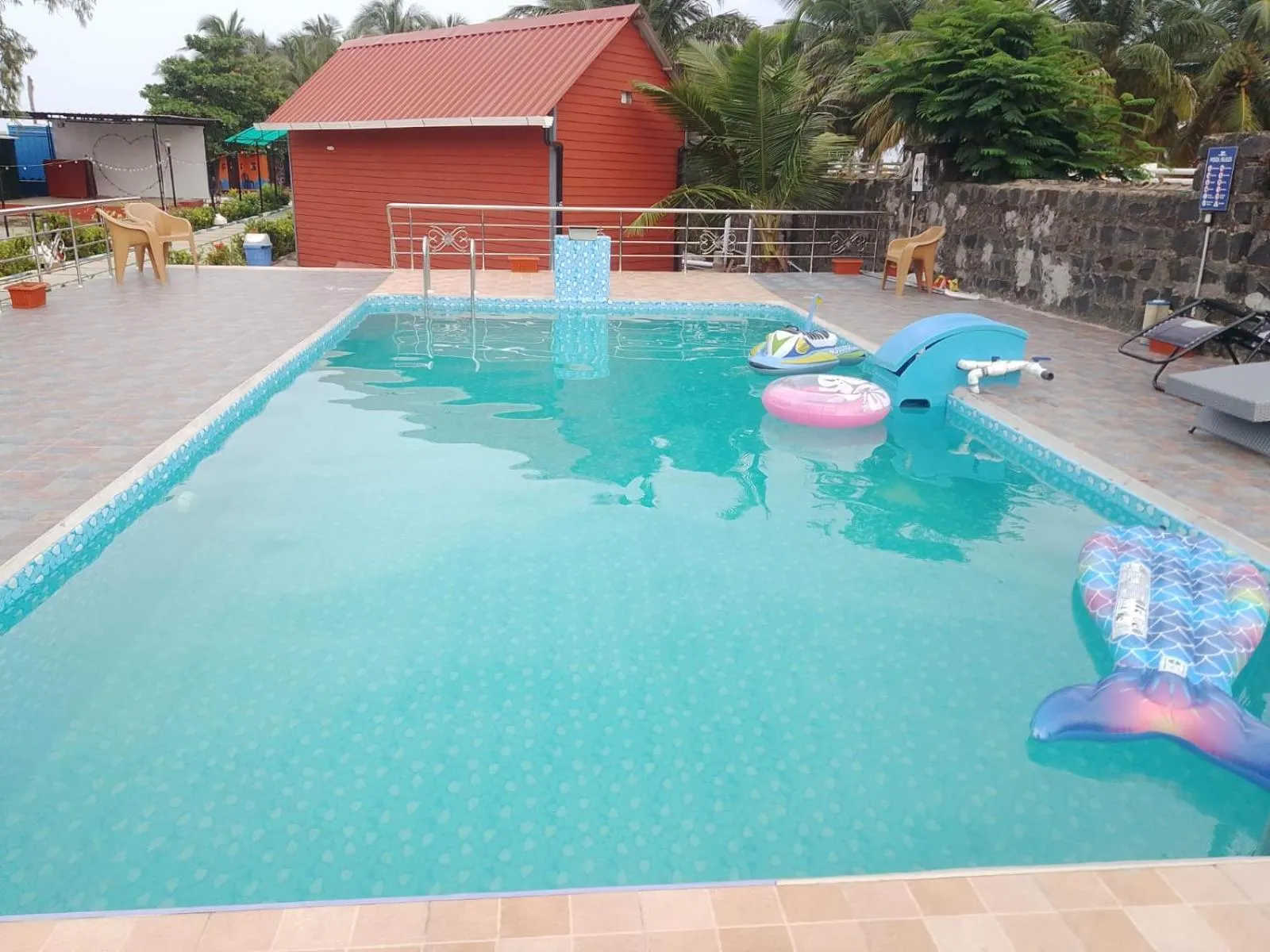 Pool view in Chan Beach Resort & Hotel