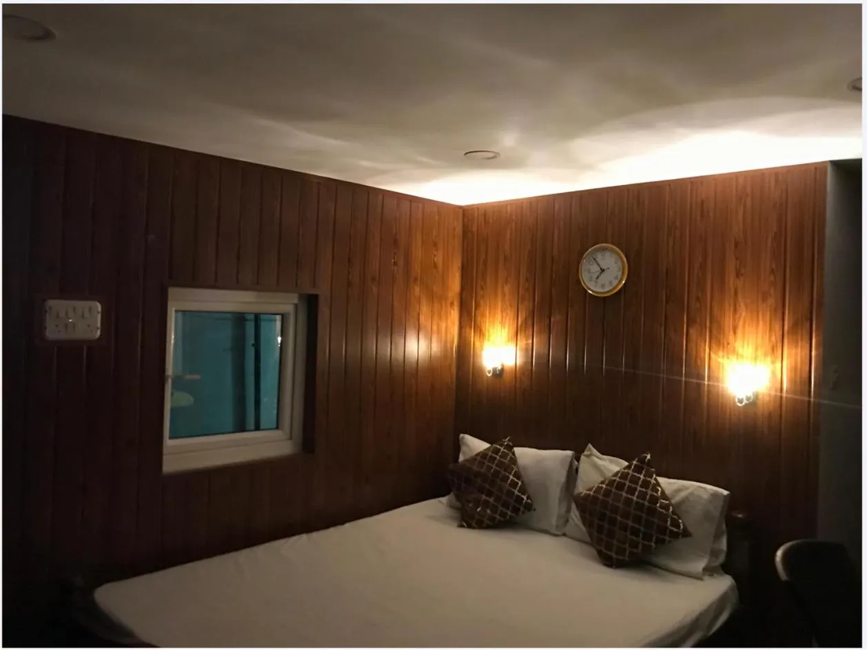 Bedroom, Bed in Chan Beach Resort & Hotel