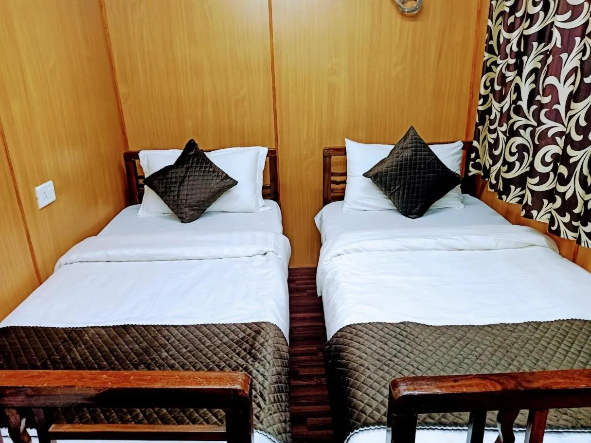 Bedroom, Bed in Chan Beach Resort & Hotel