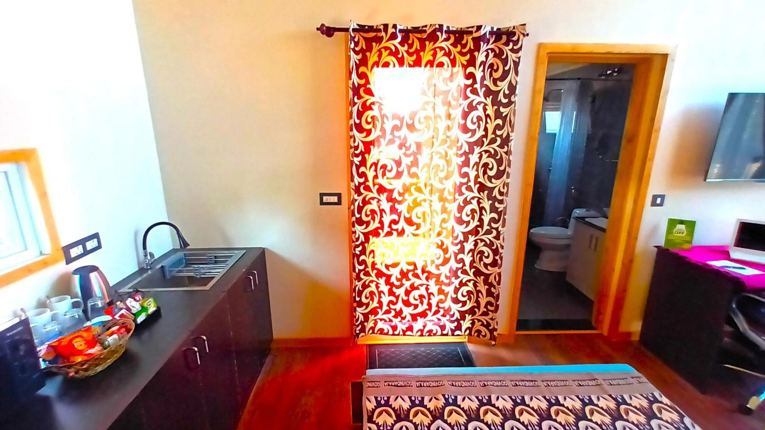 Photo of the whole room in Chan Beach Resort & Hotel