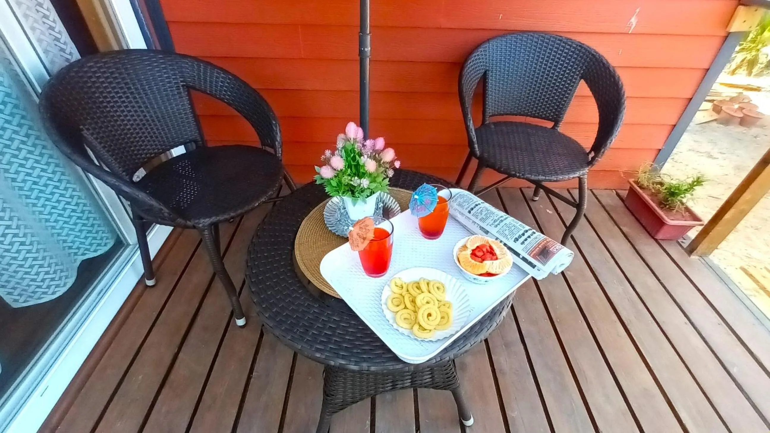 Food and drinks in Chan Beach Resort & Hotel