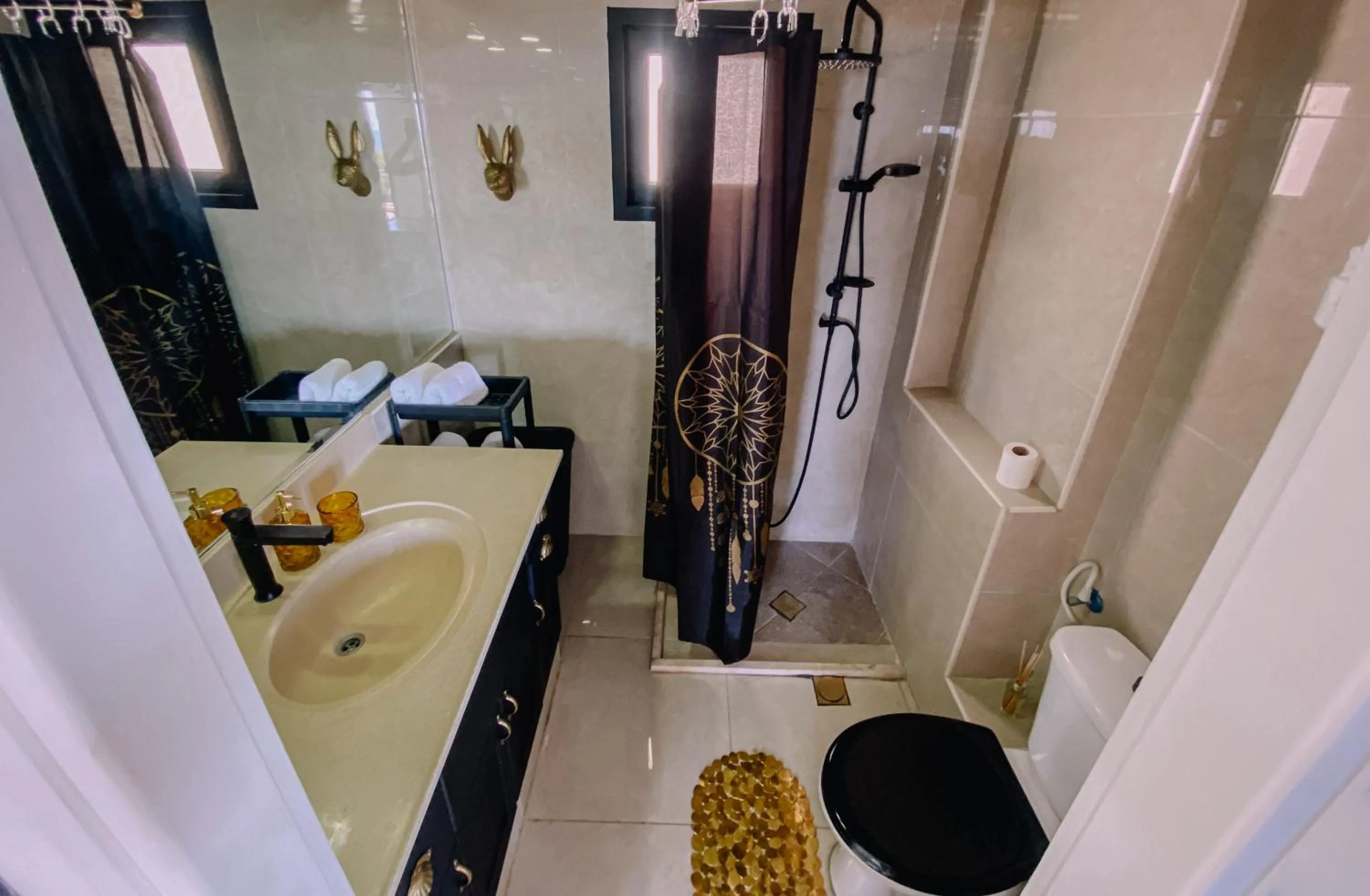 Toilet in GW951 Gugel Waves Amazing Seaview Apartments