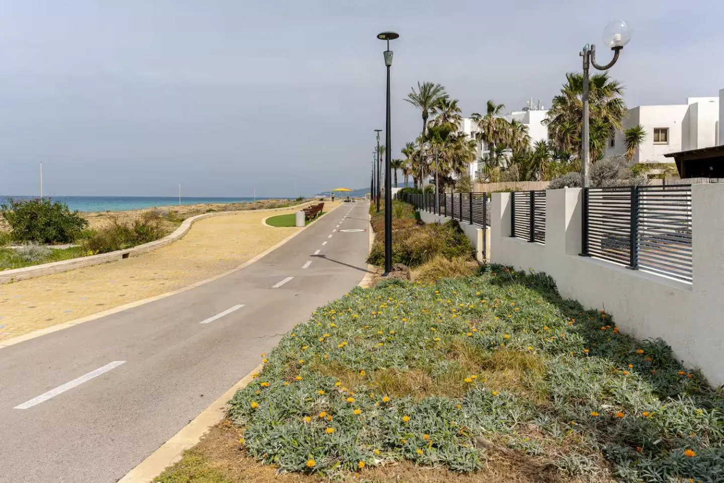 GW951 Gugel Waves Amazing Seaview Apartments