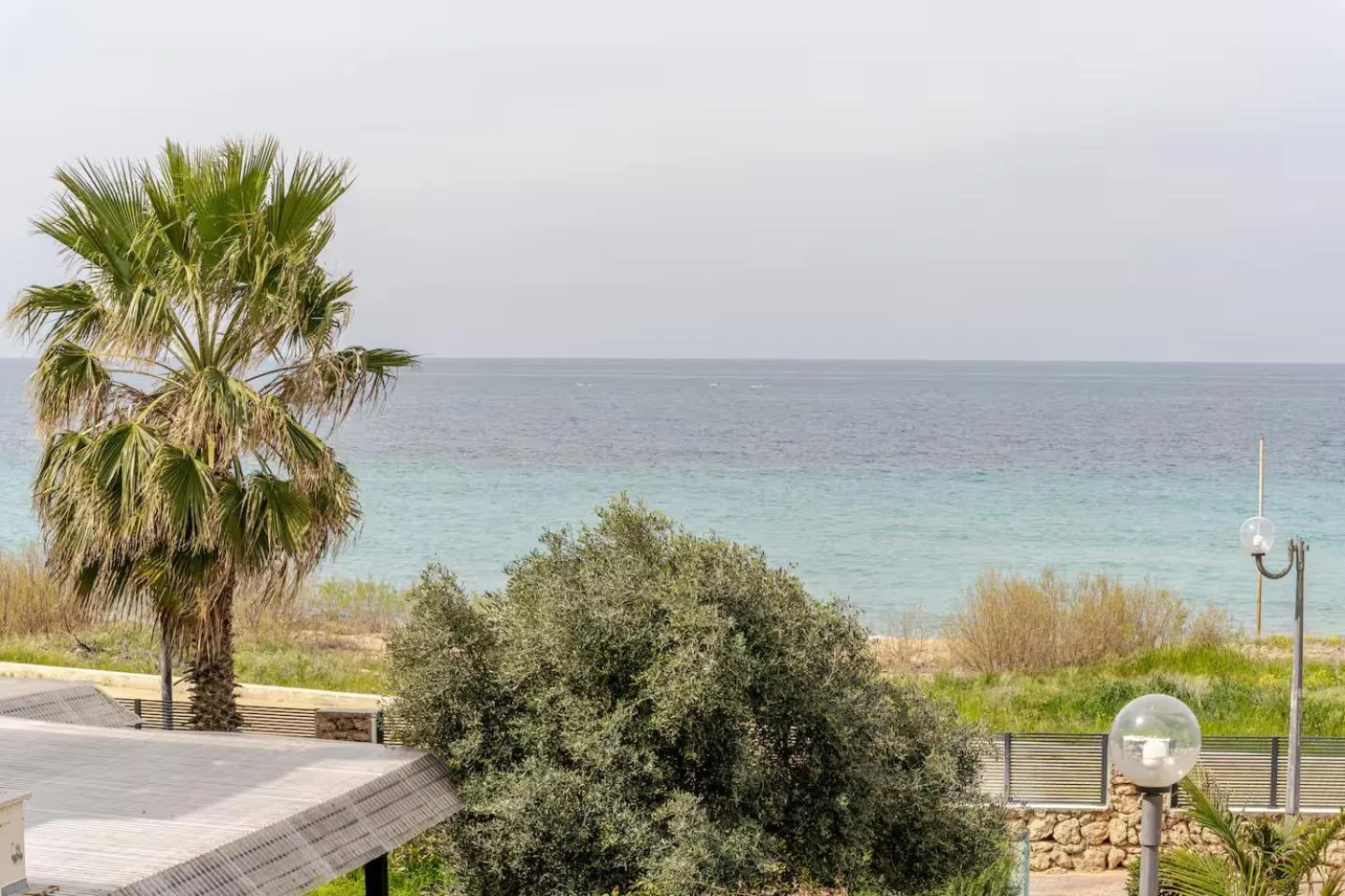 GW951 Gugel Waves Amazing Seaview Apartments