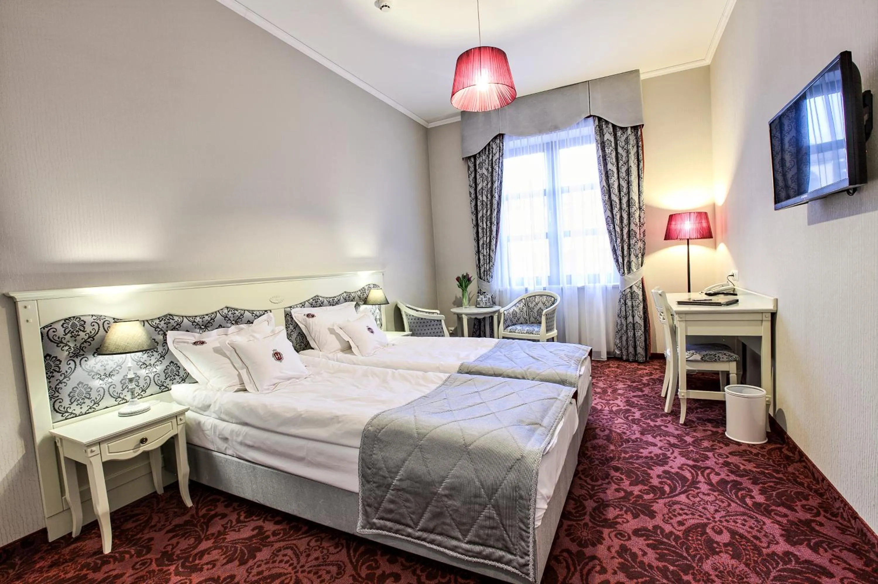 Photo of the whole room, Bed in Hotel Jarosław