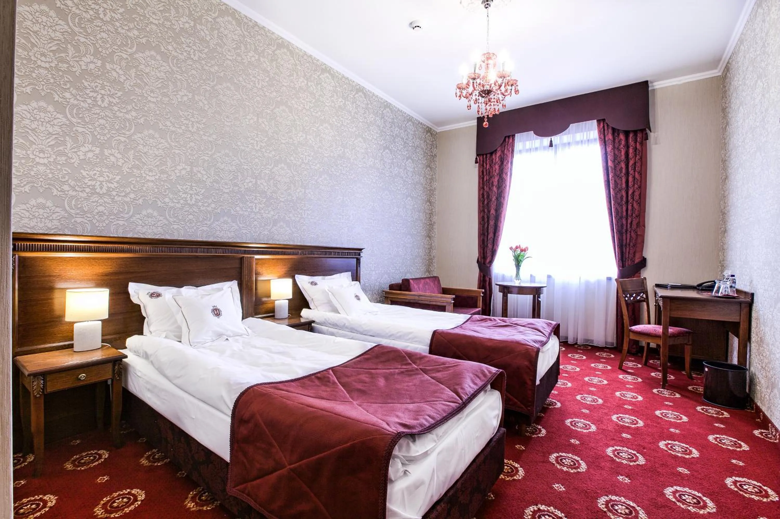 Photo of the whole room, Bed in Hotel Jarosław