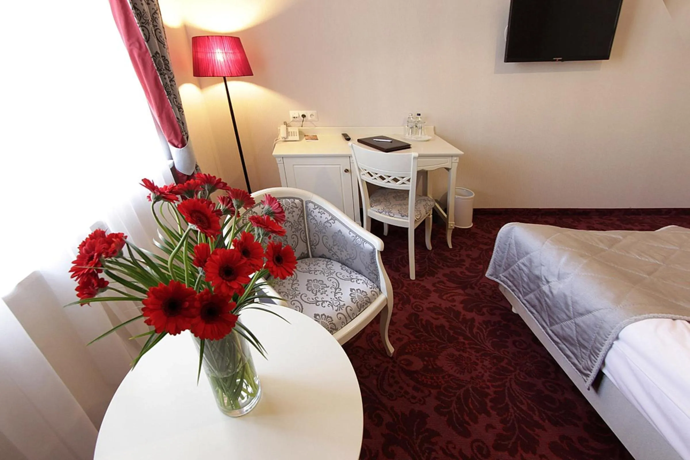 Day, Bed in Hotel Jarosław