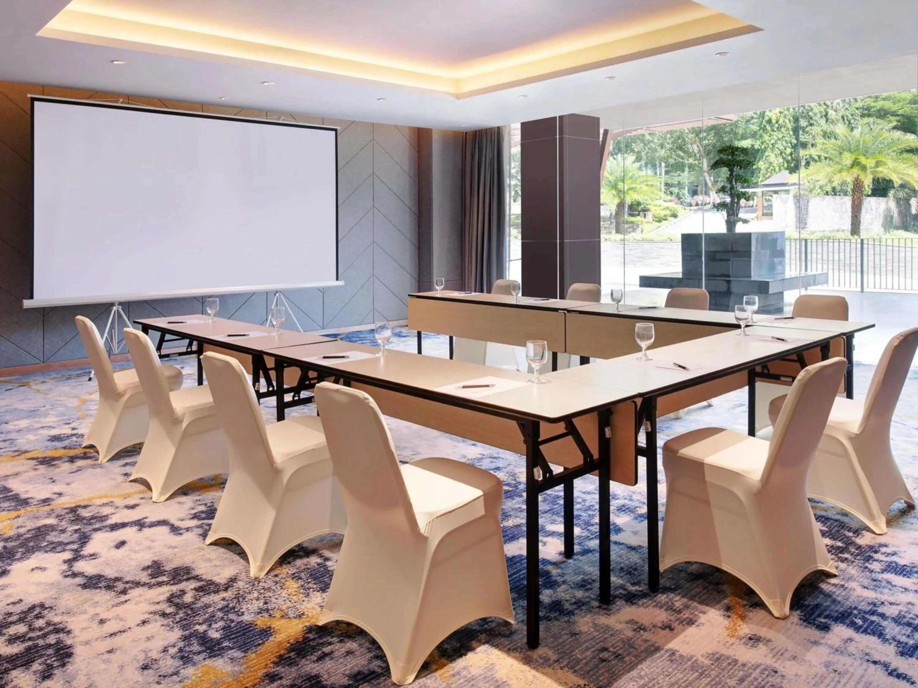 Meeting/conference room in Mercure Pangkalan Bun