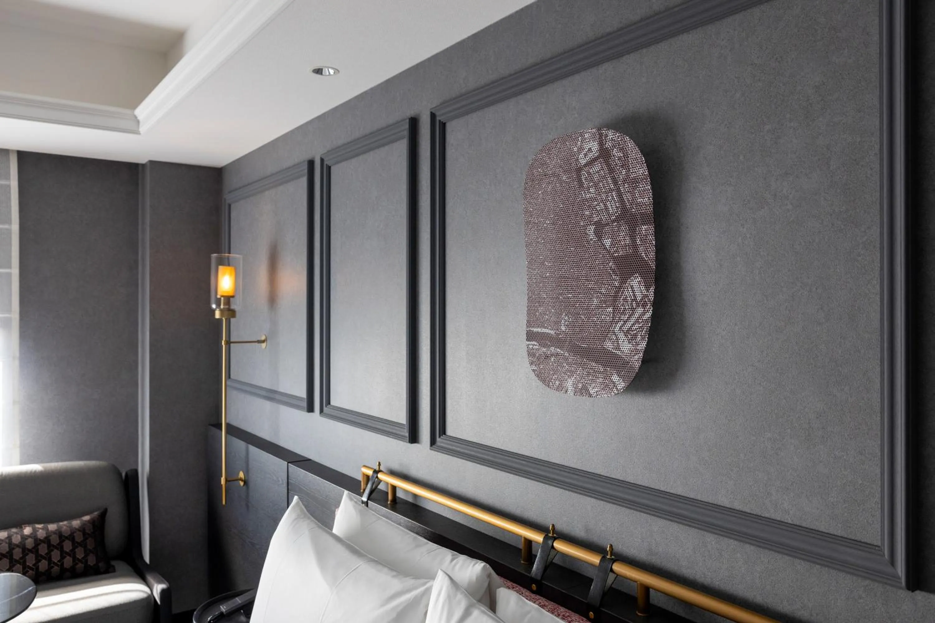 Bed in Mercure Tokyo Haneda Airport