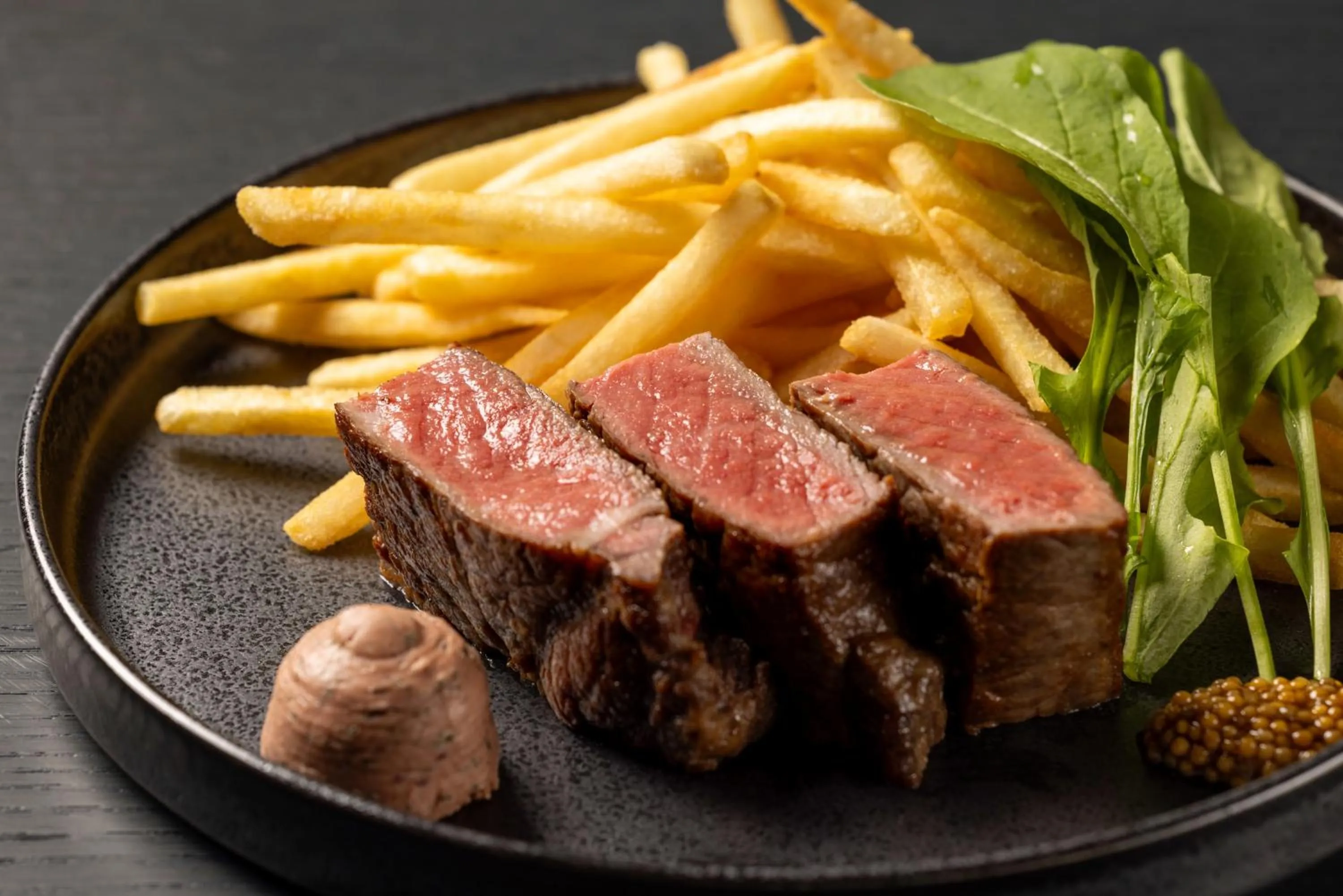 Restaurant/places to eat in Mercure Tokyo Haneda Airport