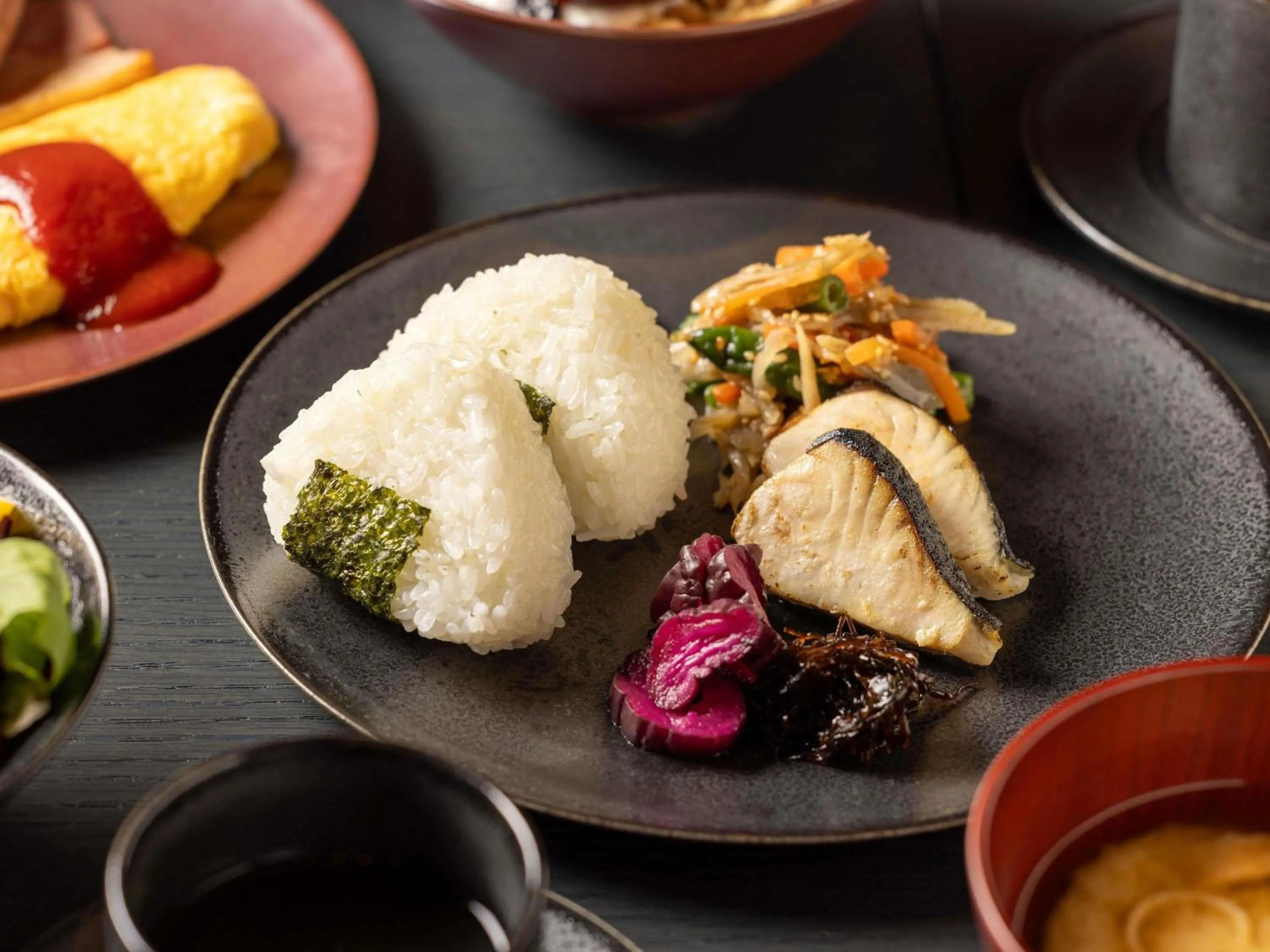 Restaurant/places to eat in Mercure Tokyo Haneda Airport