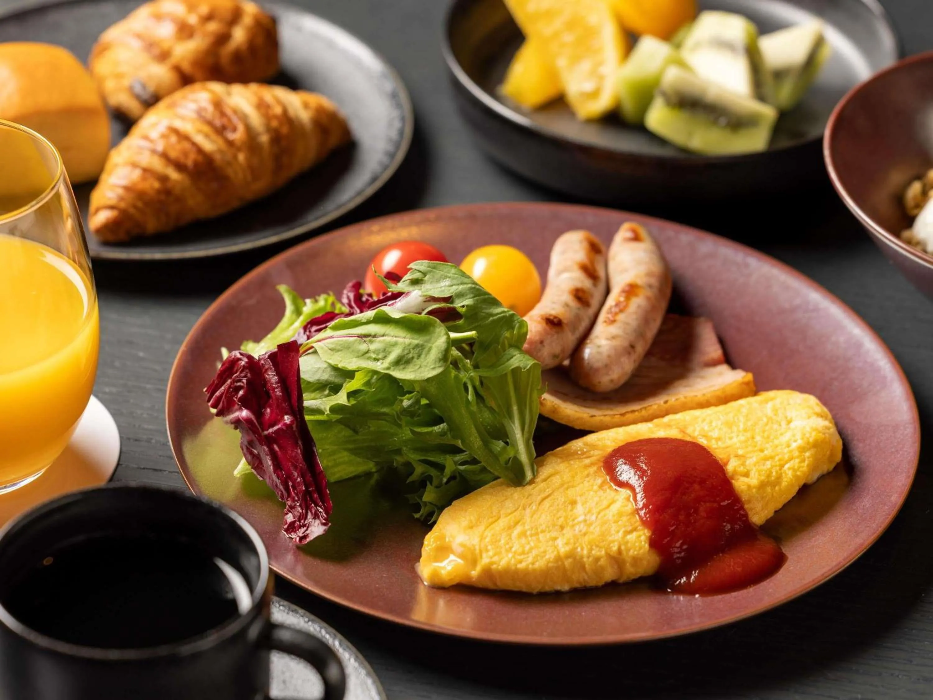 Restaurant/places to eat in Mercure Tokyo Haneda Airport