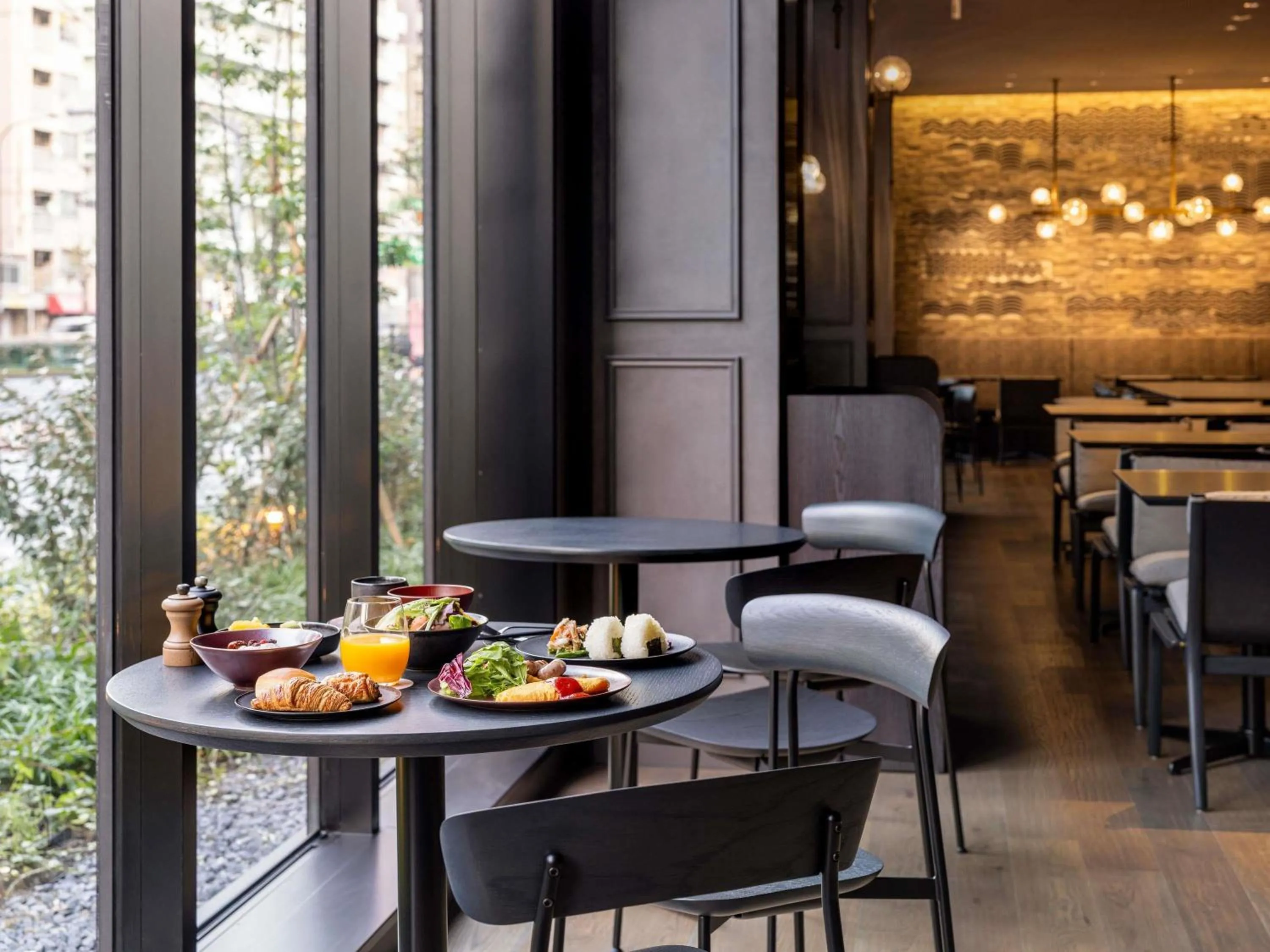 Breakfast in Mercure Tokyo Haneda Airport