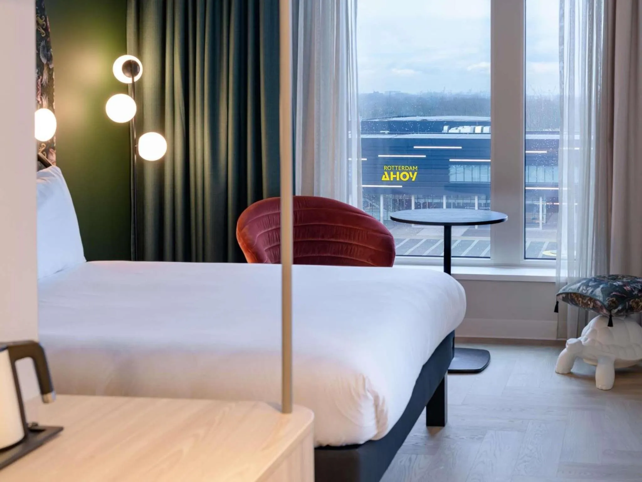 Bedroom, Bed in ibis Styles Rotterdam Ahoy
