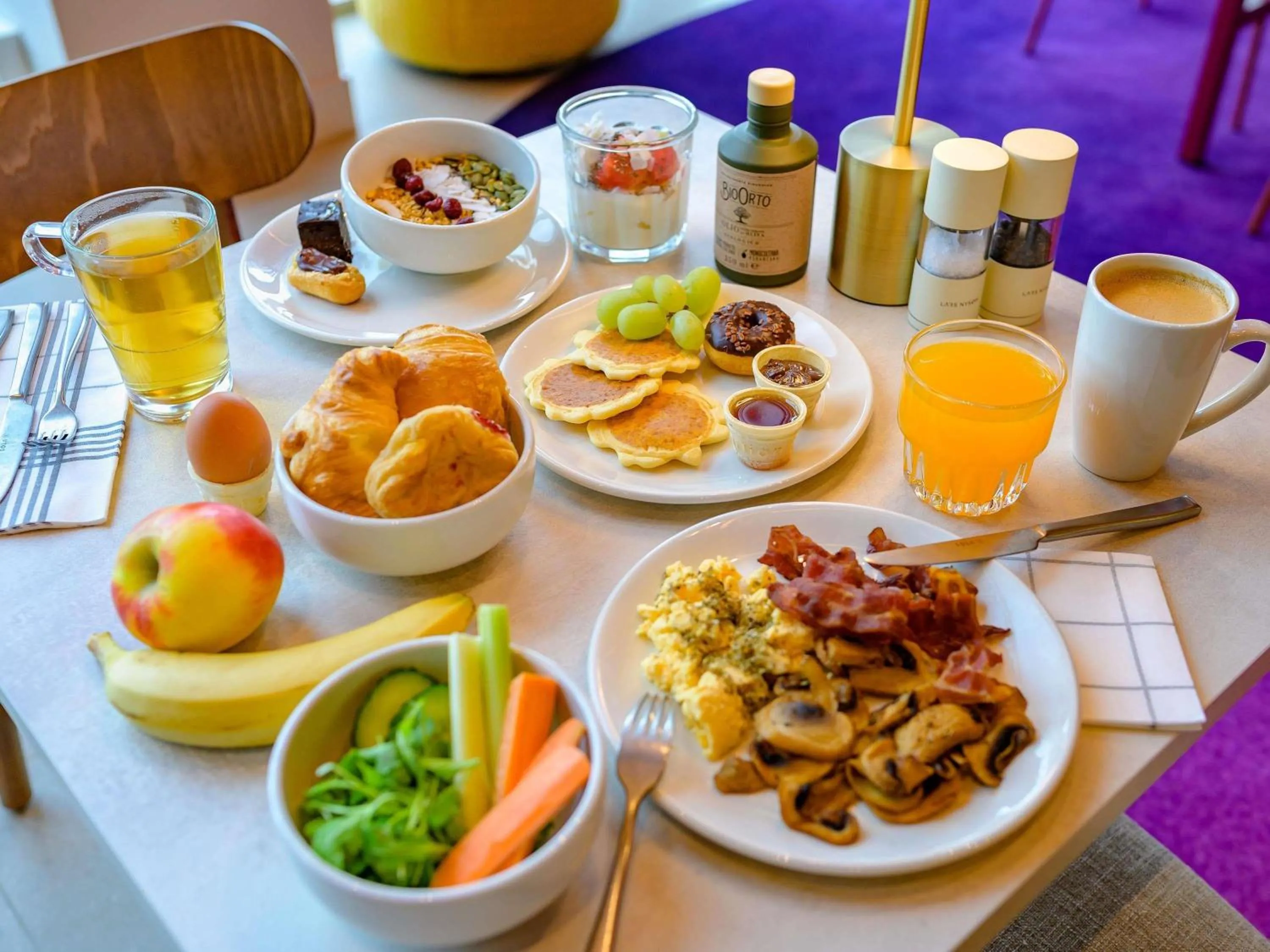 Breakfast in ibis Styles Rotterdam Ahoy