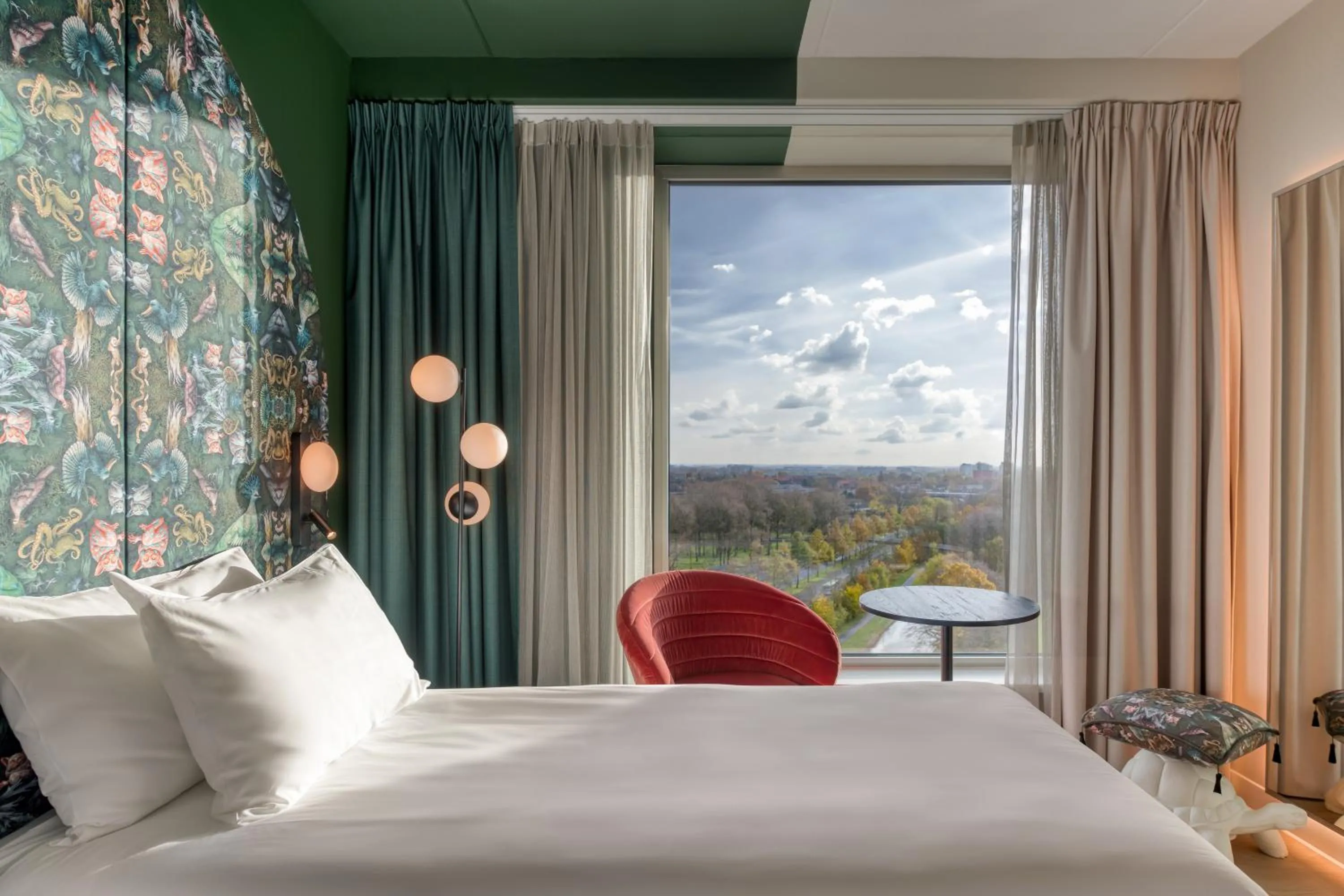 Bed in ibis Styles Rotterdam Ahoy