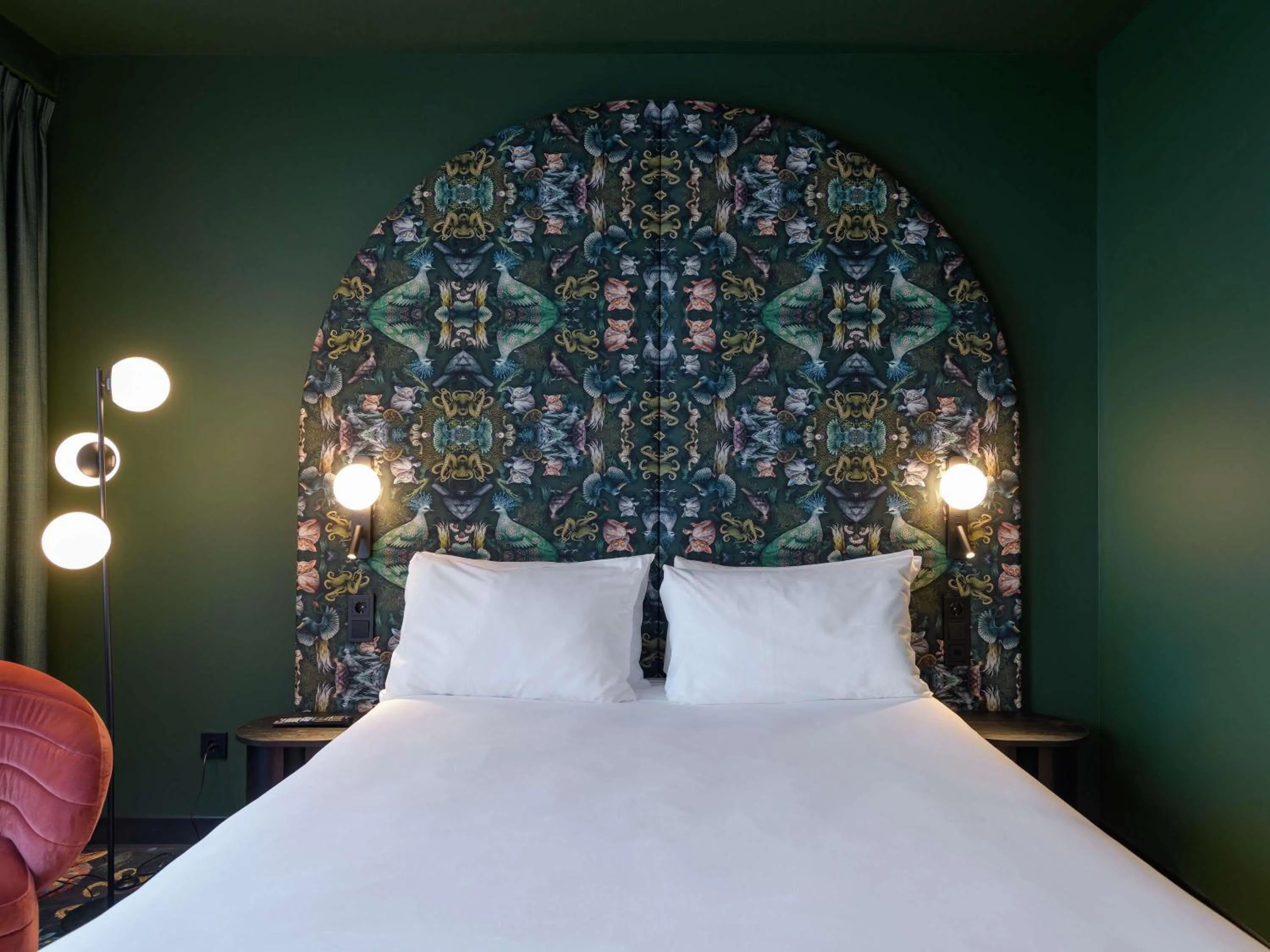 Bedroom, Bed in ibis Styles Rotterdam Ahoy