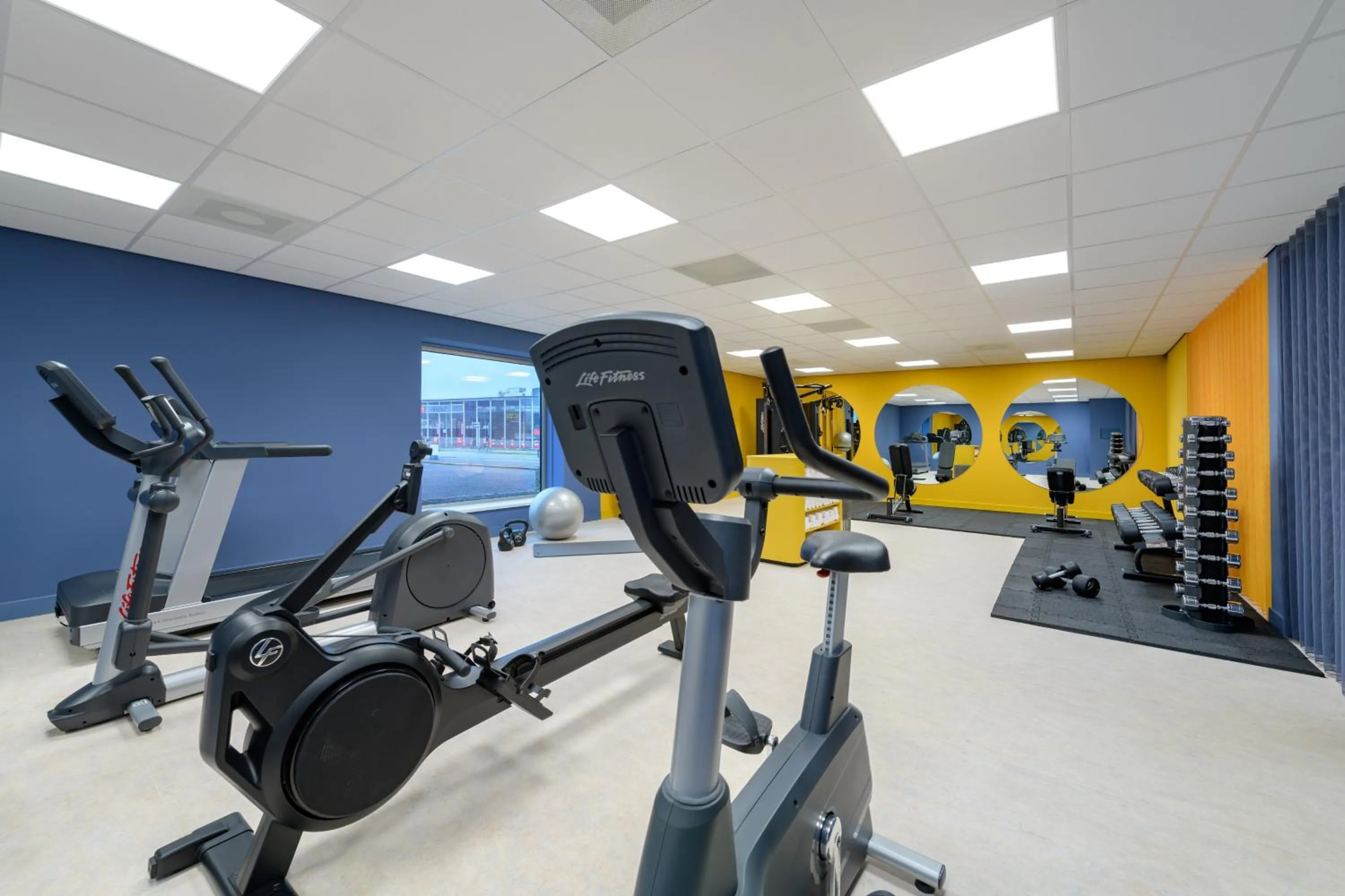 Fitness centre/facilities in ibis Styles Rotterdam Ahoy