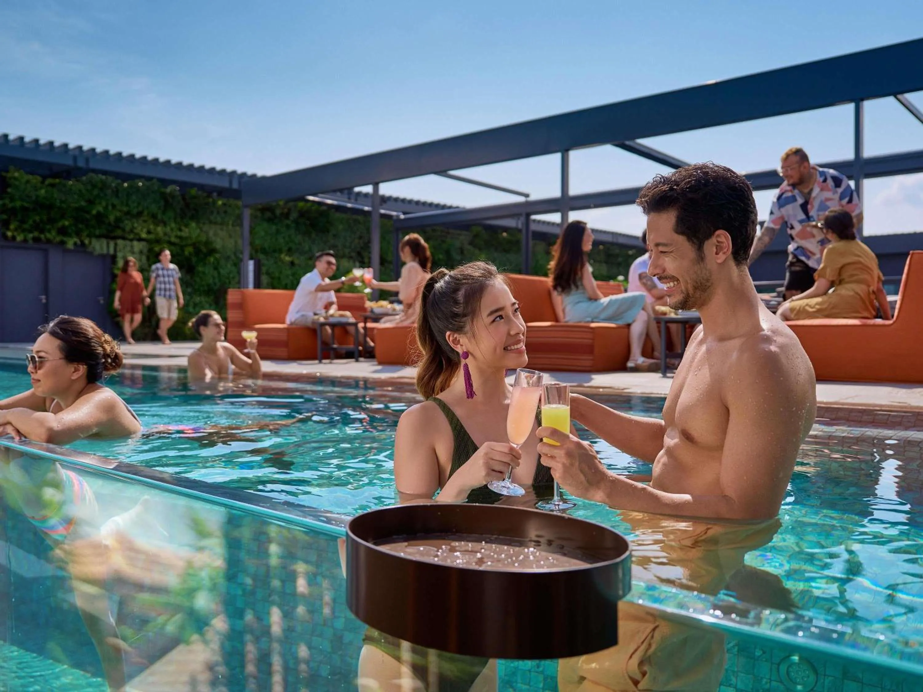 Lounge or bar in Pullman Singapore Hill Street