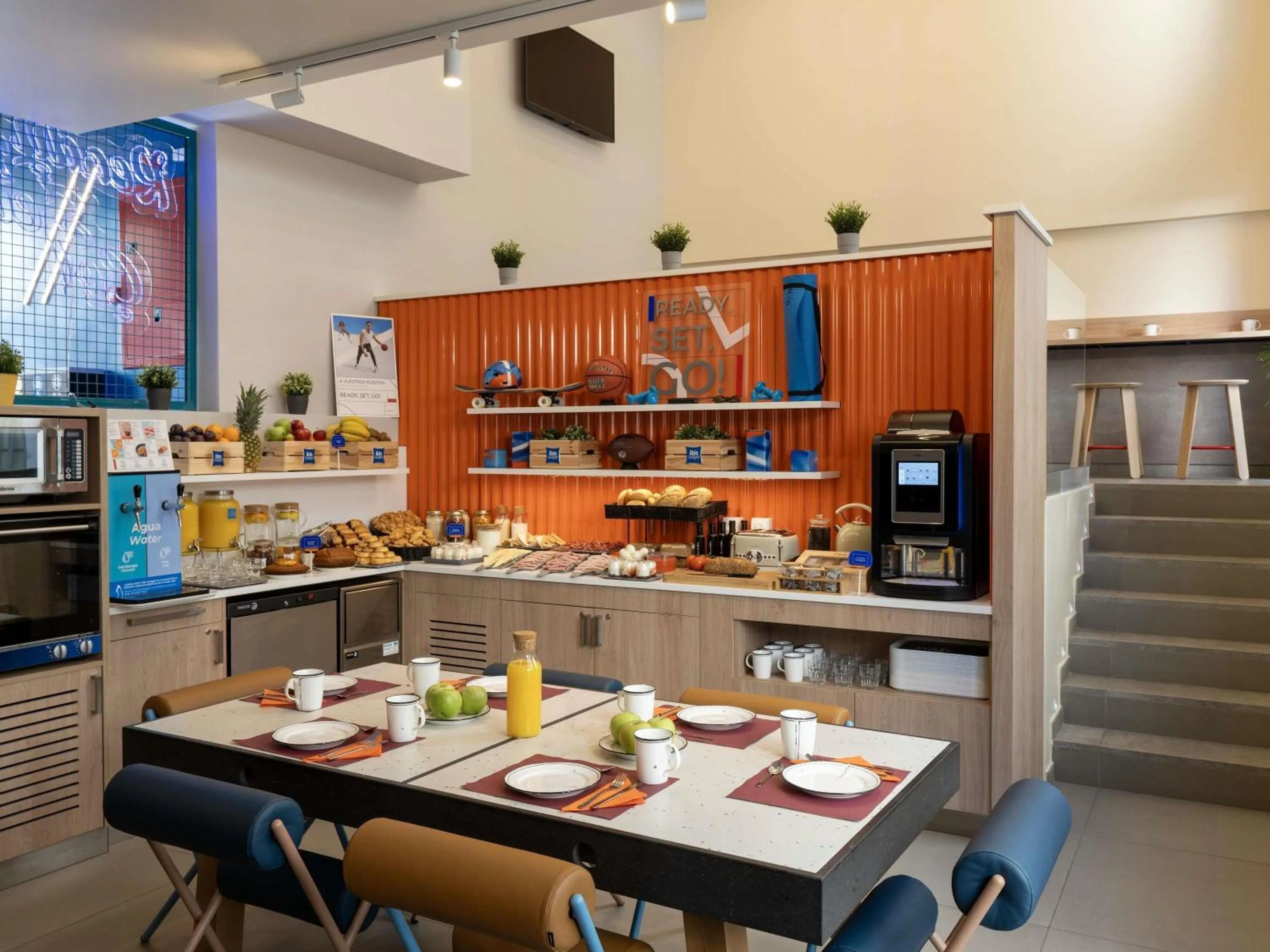 Breakfast in ibis budget Valencia Centro Puerto