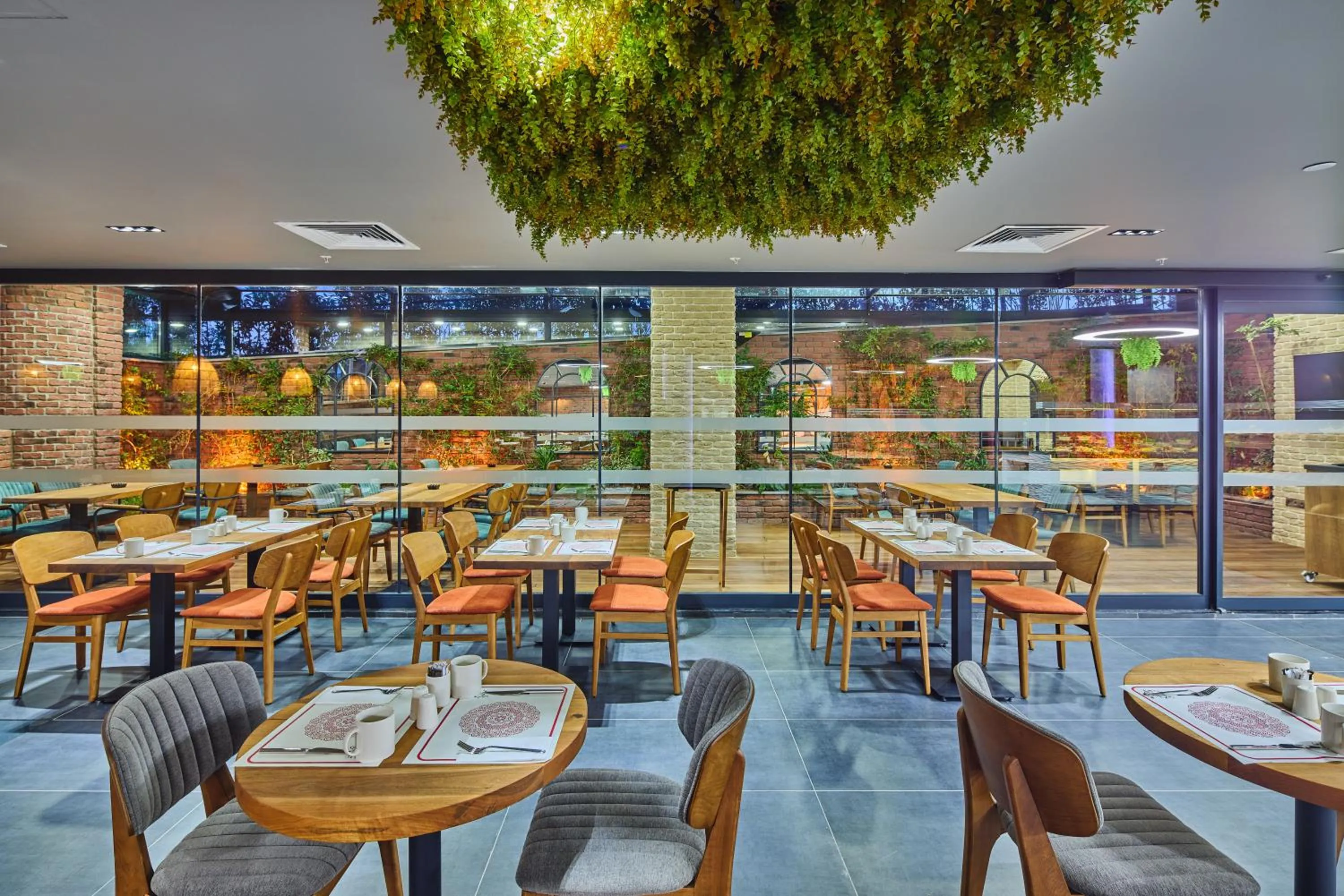 Restaurant/places to eat in Ibis Istanbul Airport
