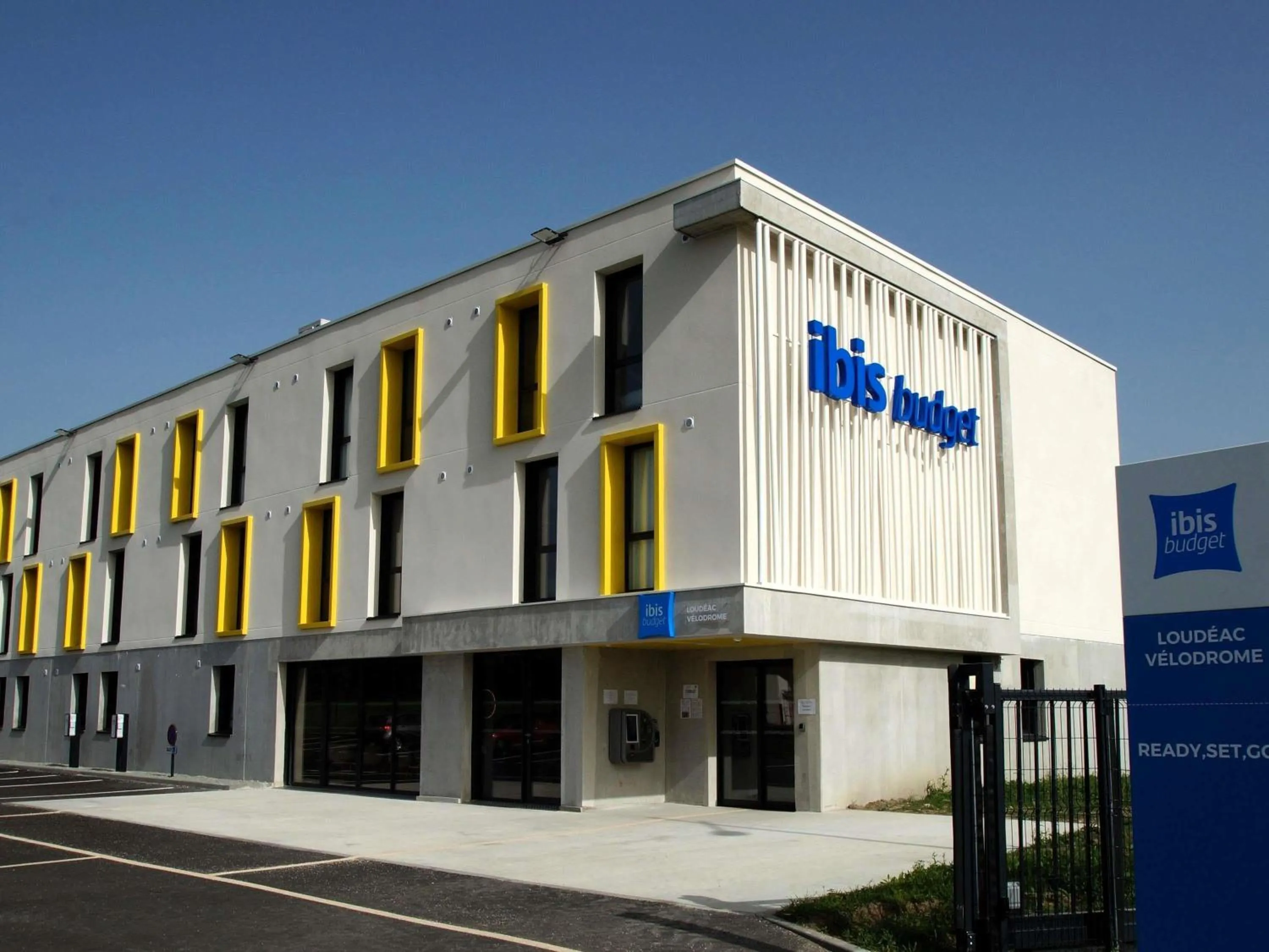 Property building in ibis budget Loudéac Vélodrome