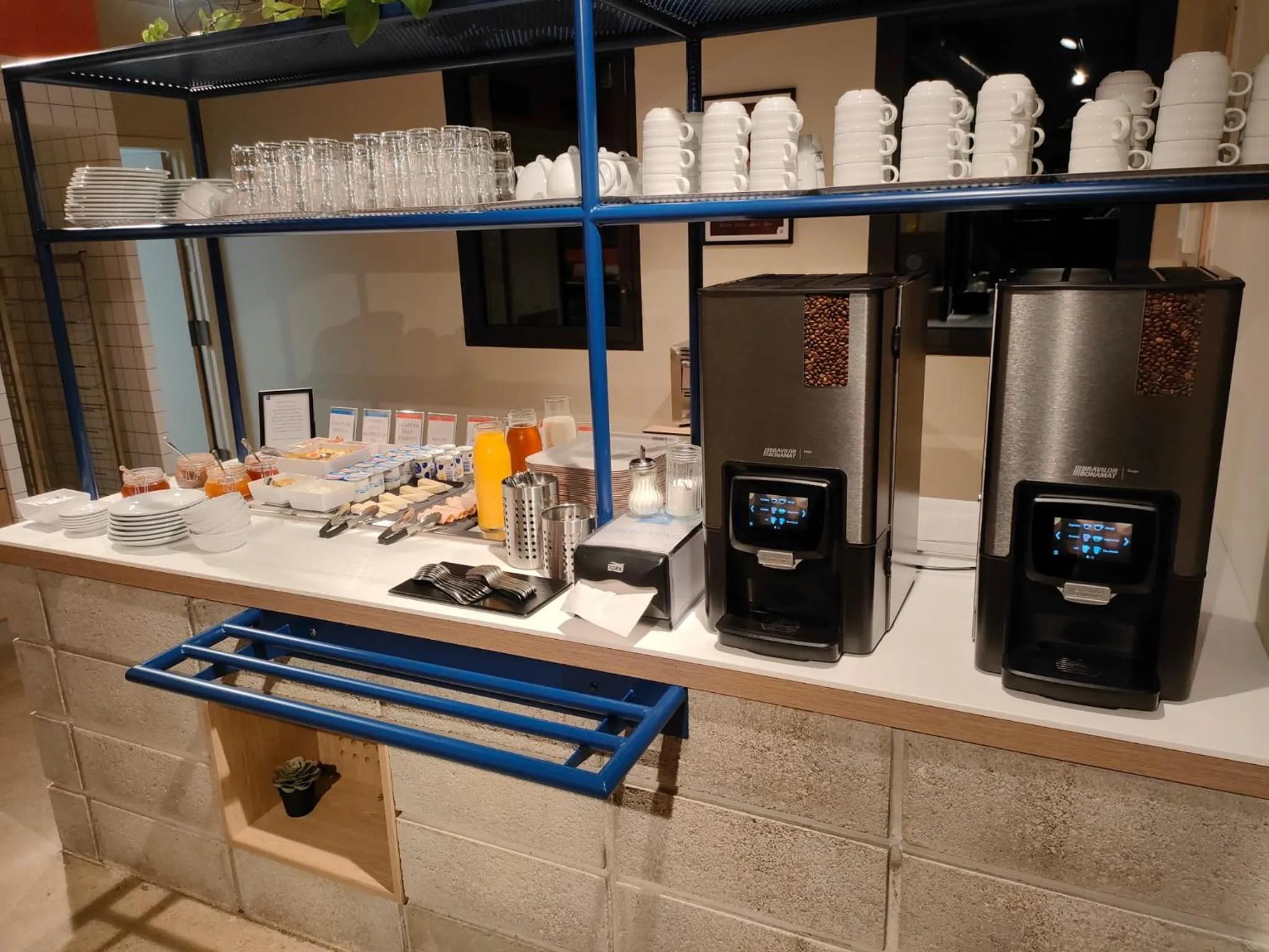 Breakfast in ibis budget Loudéac Vélodrome