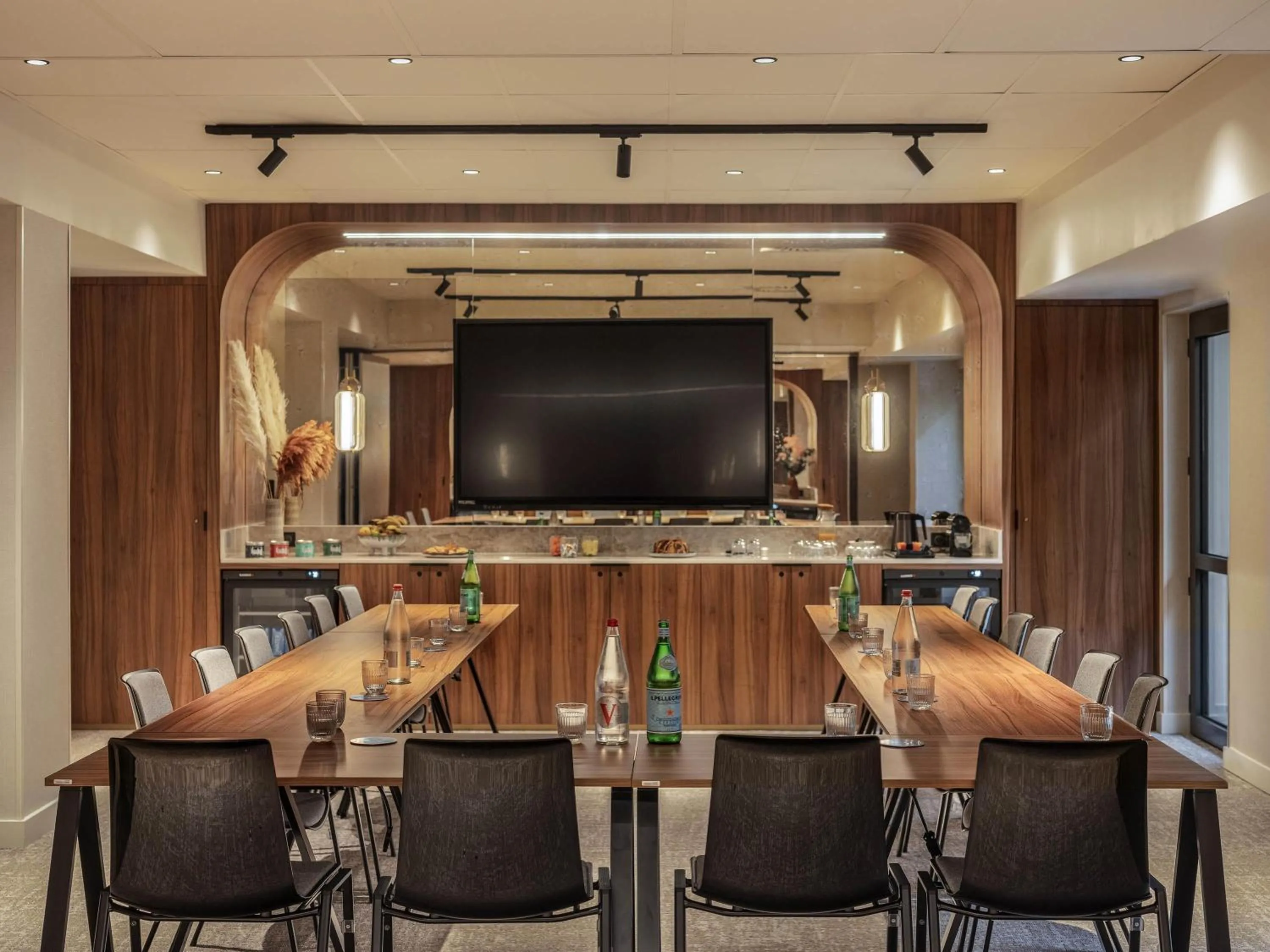 Meeting/conference room in Novotel Orléans Centre Gare