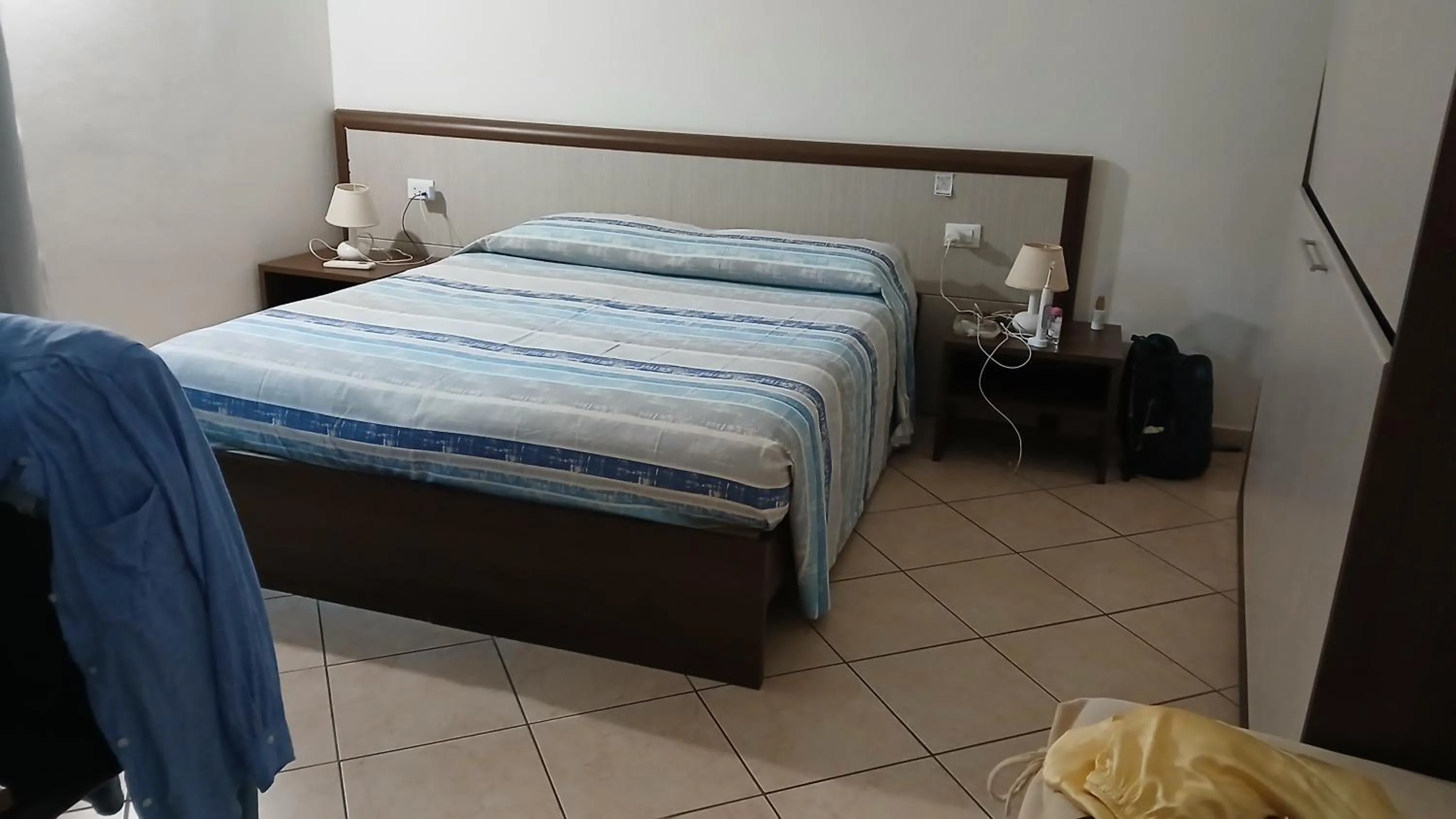 Bed in Domo - Guest-House Il Nespolo Fiorito