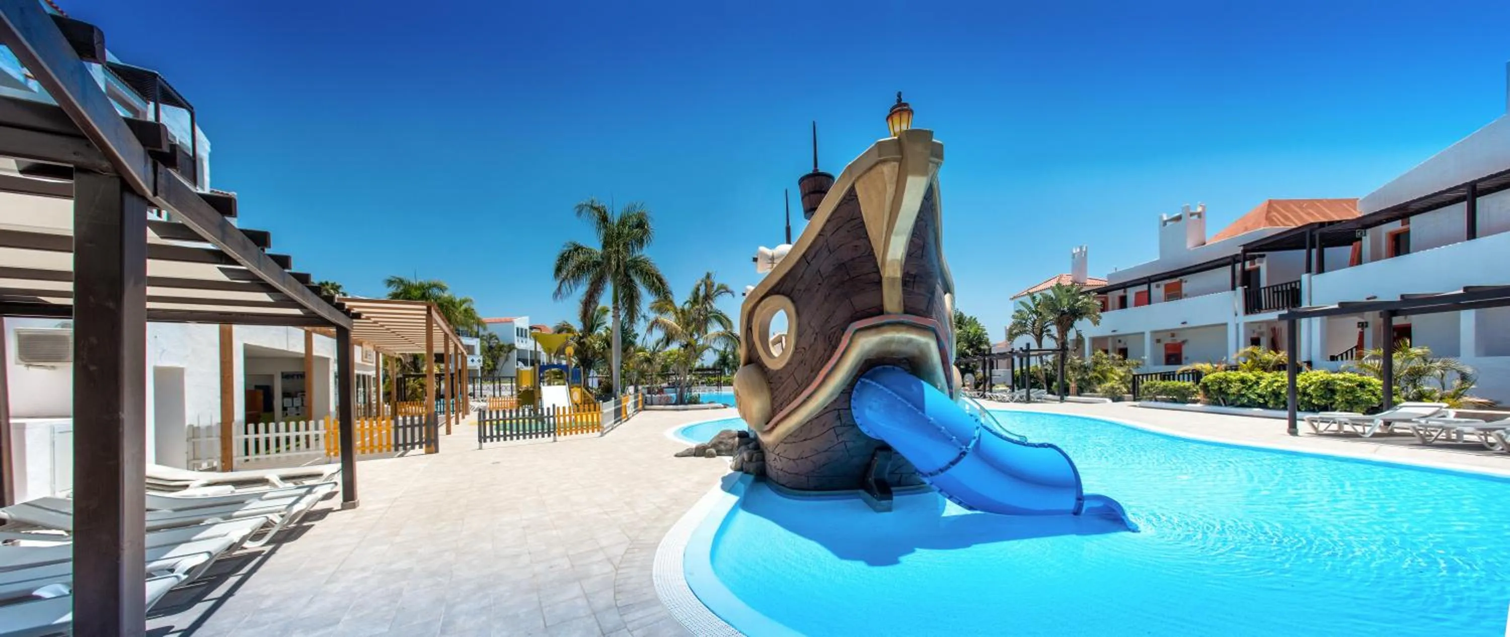 children in Fuerteventura Princess