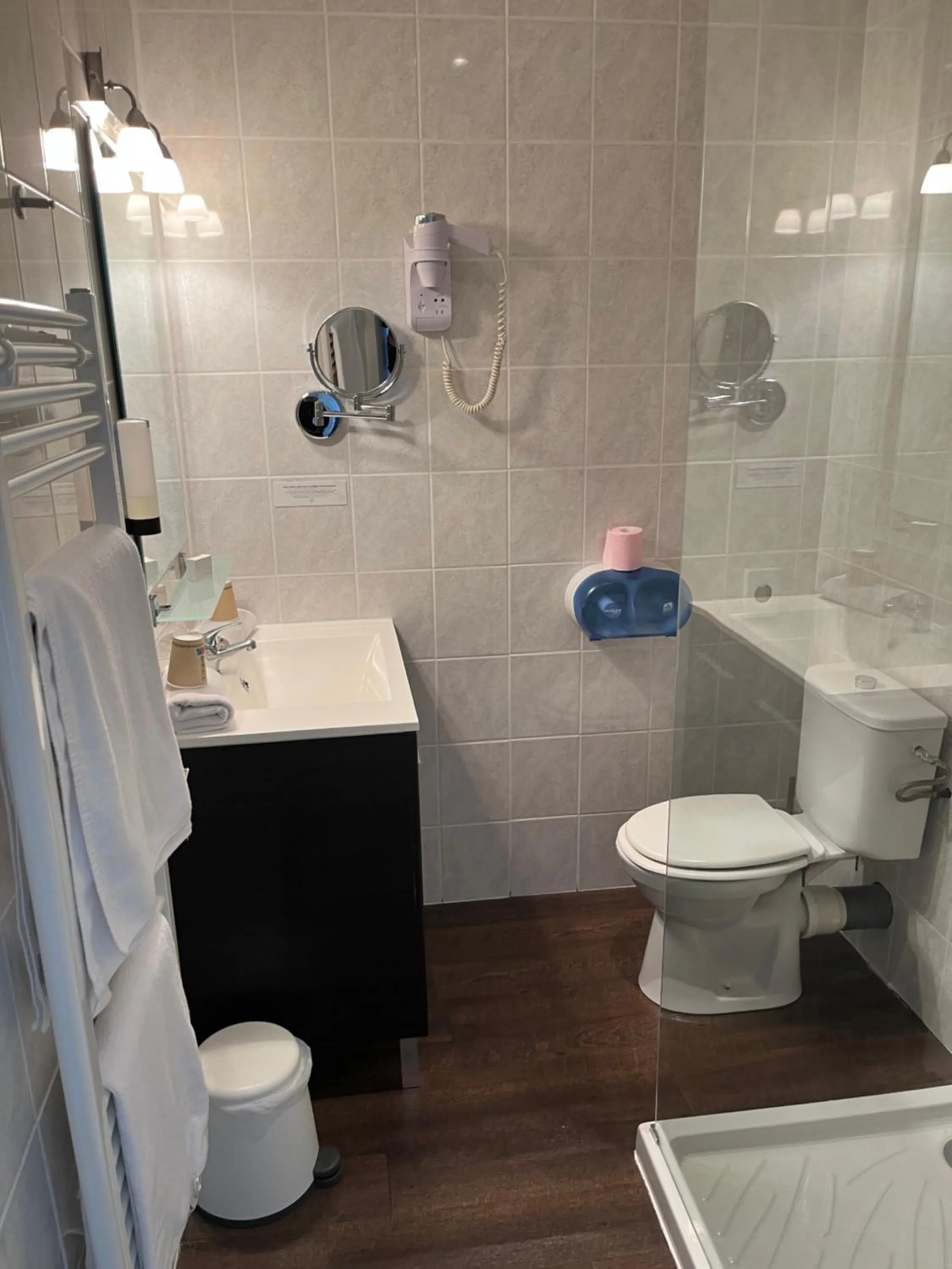 HOTEL LES MARRONNIERS