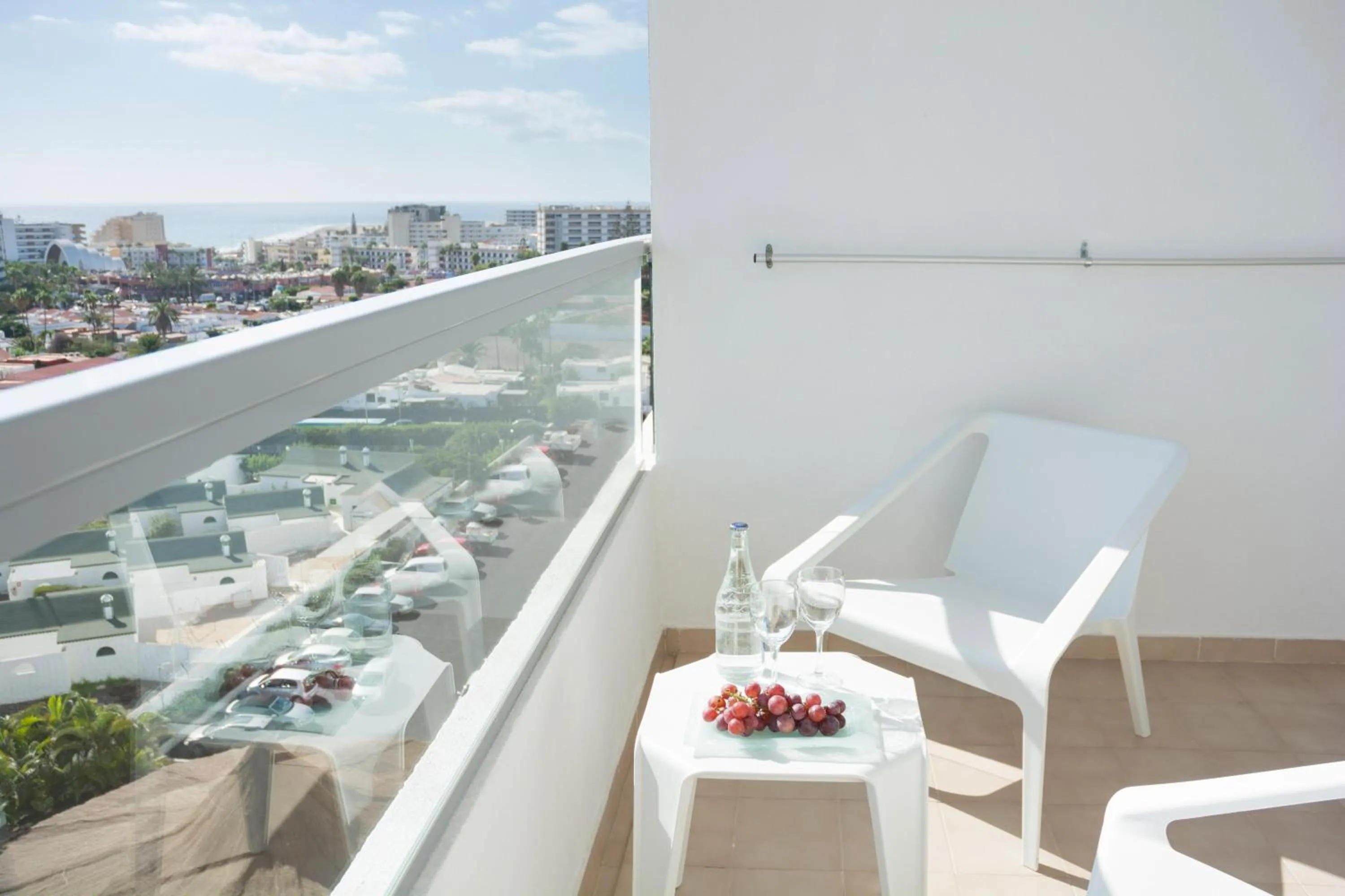 Photo of the whole room in Hotel Gran Canaria Princess - Adults Only