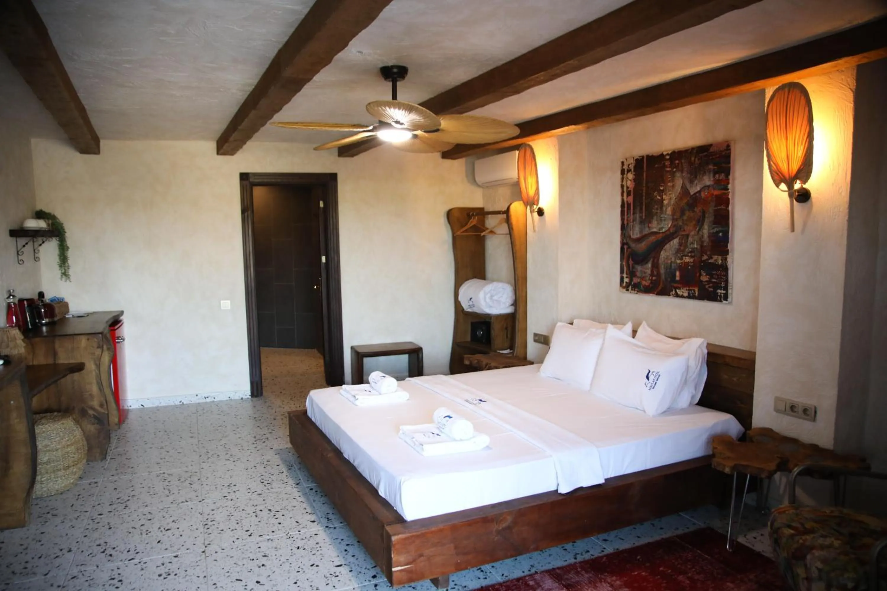 Bed in MAVİ AT HOTEL Blue Horse