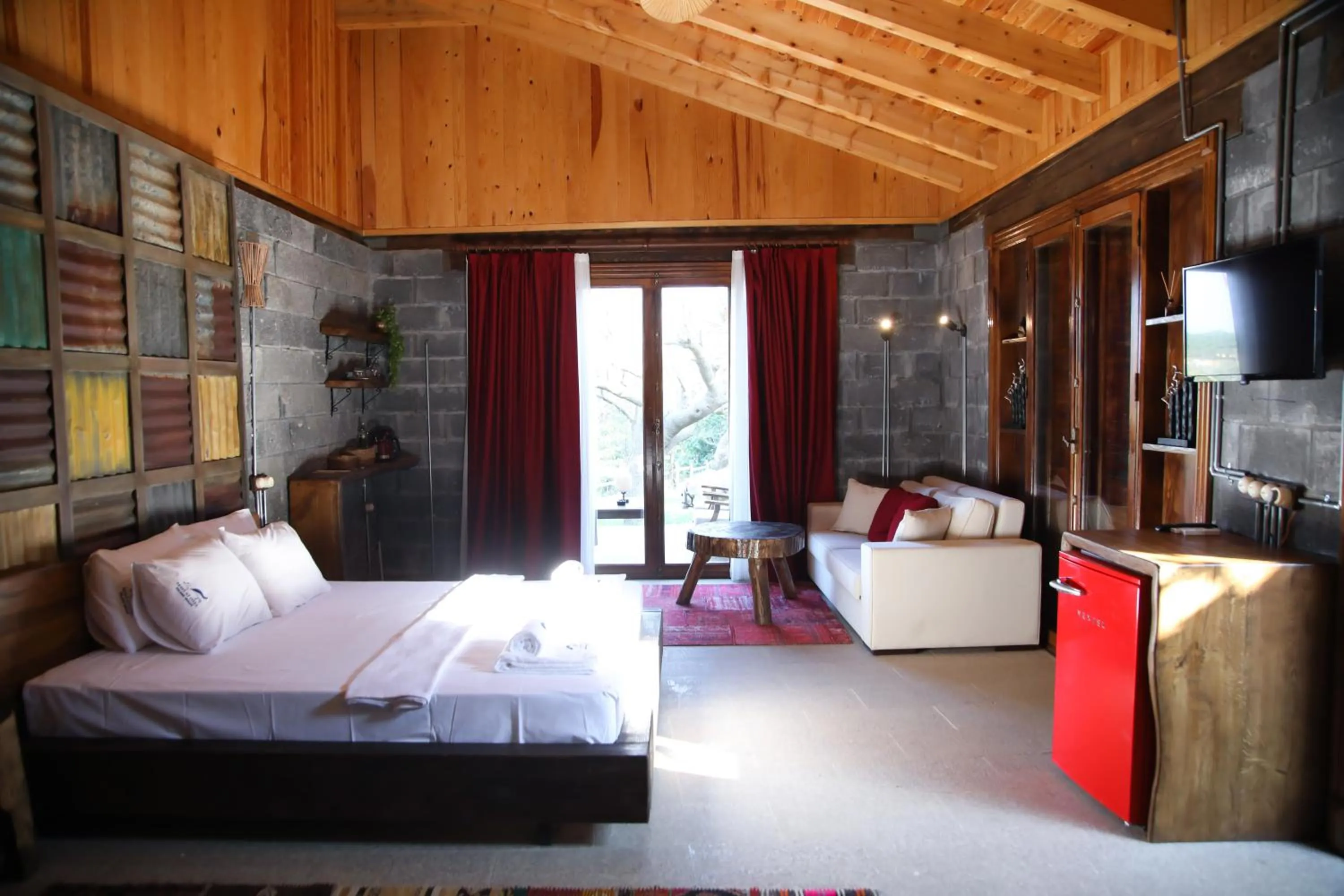 Bed in MAVİ AT HOTEL Blue Horse