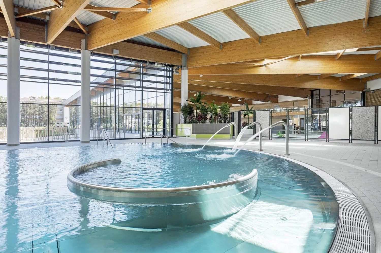 Aqua park in Hotel du Moulin à Vent - Gerland