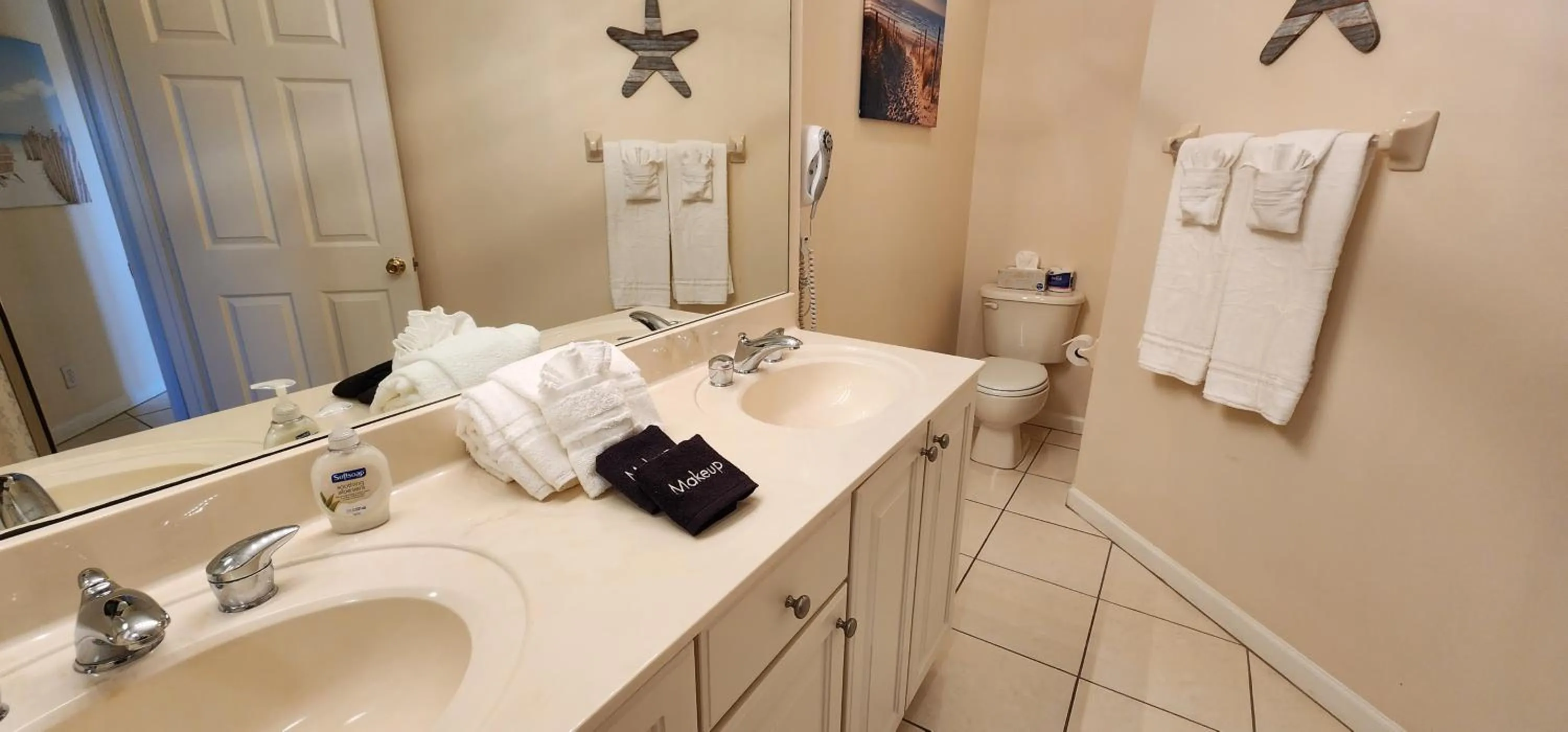 Bathroom in Right Direction Rentals