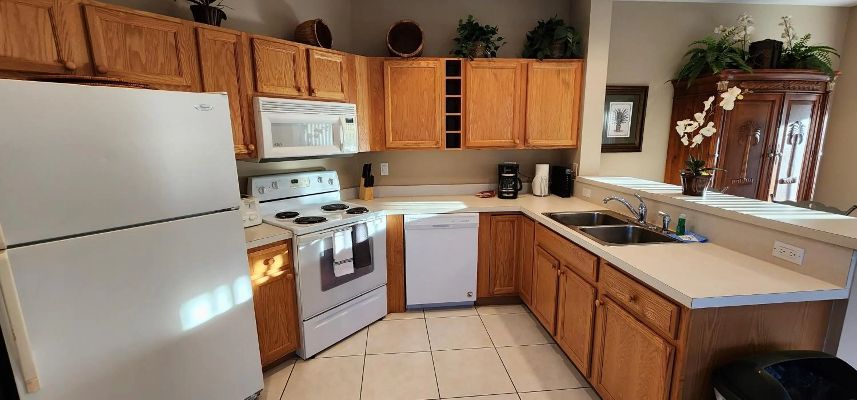 Kitchen or kitchenette in Right Direction Rentals