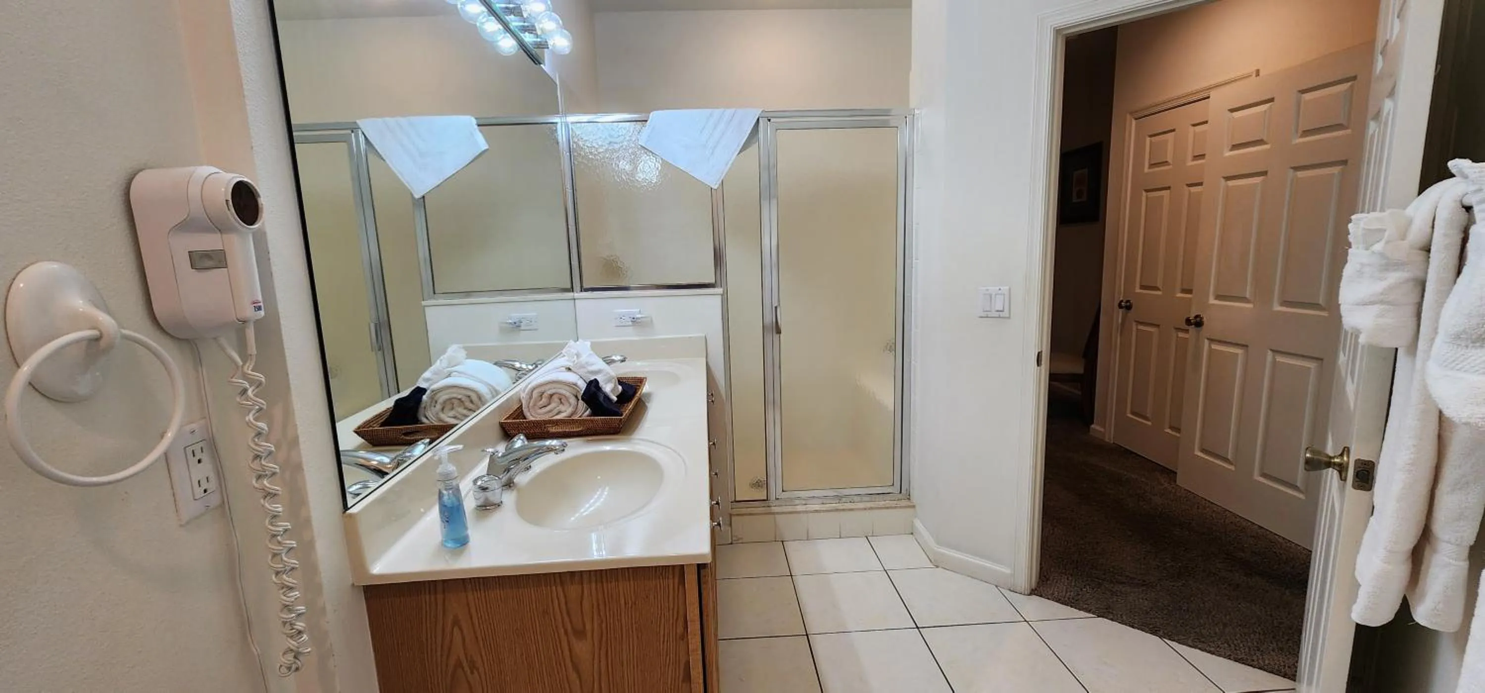 Bathroom in Right Direction Rentals