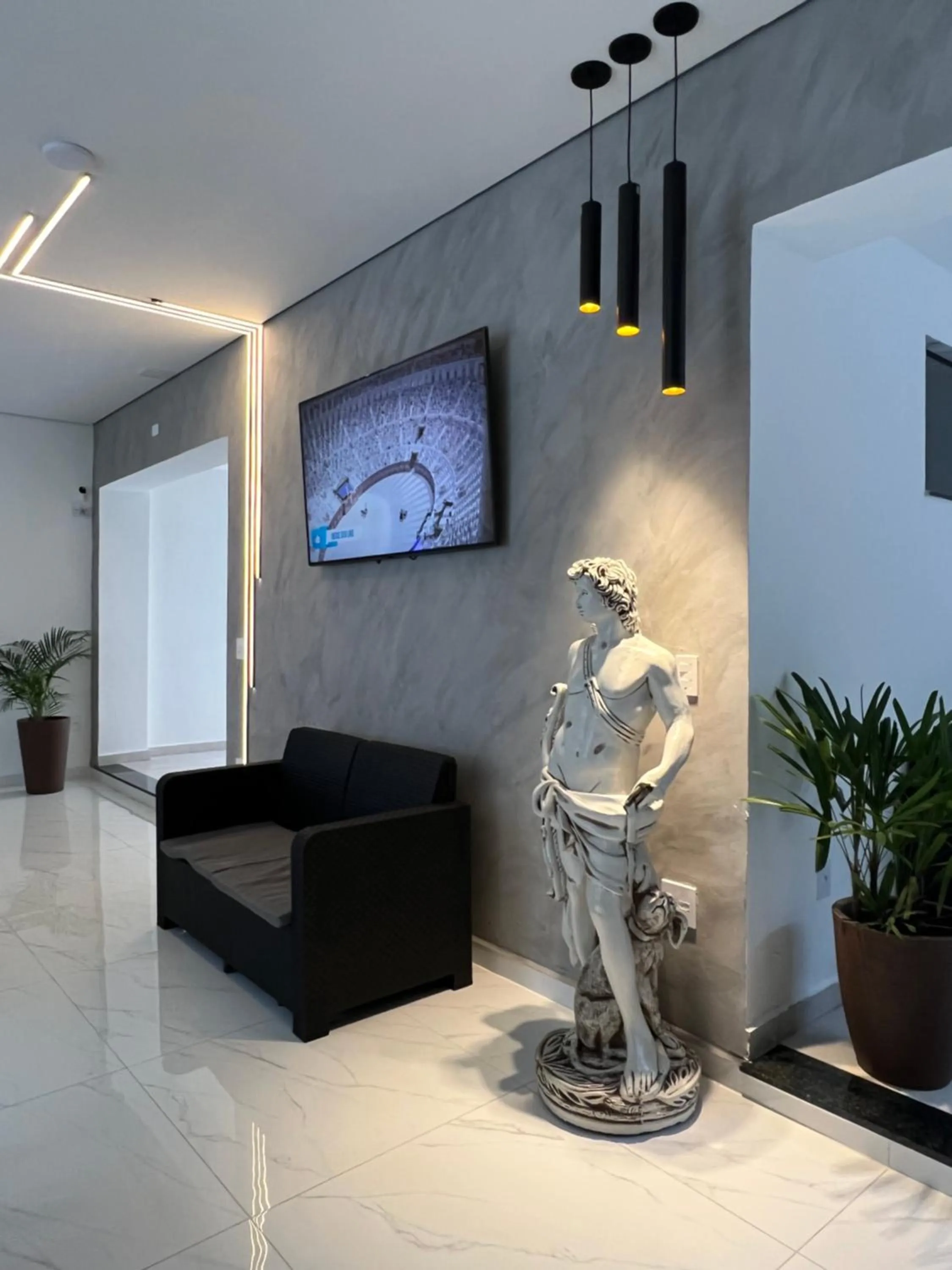 TV and multimedia in Hotel Pousada Colliseu