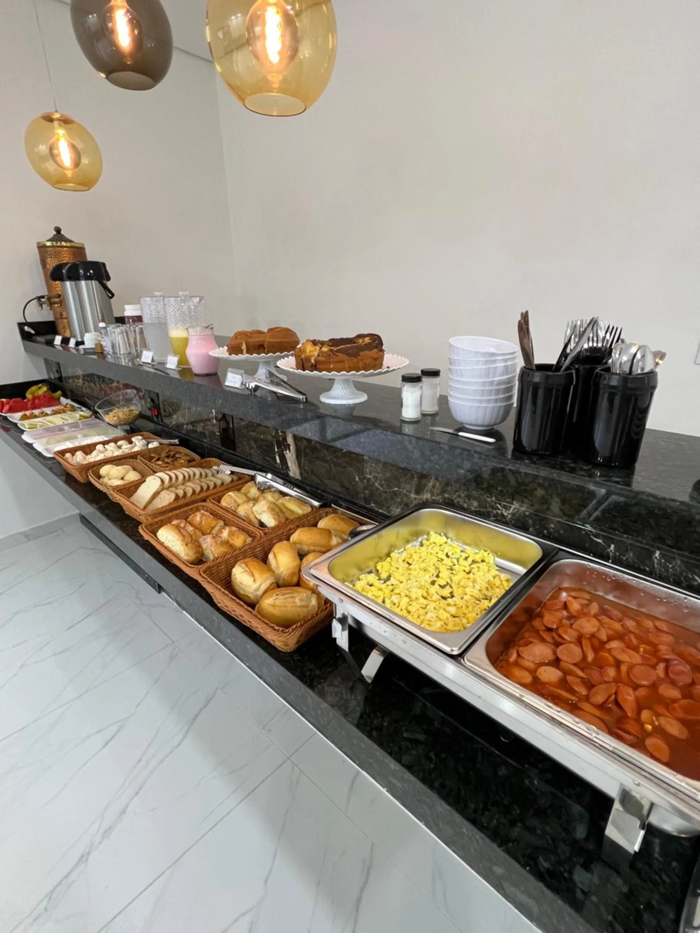 Breakfast in Hotel Pousada Colliseu