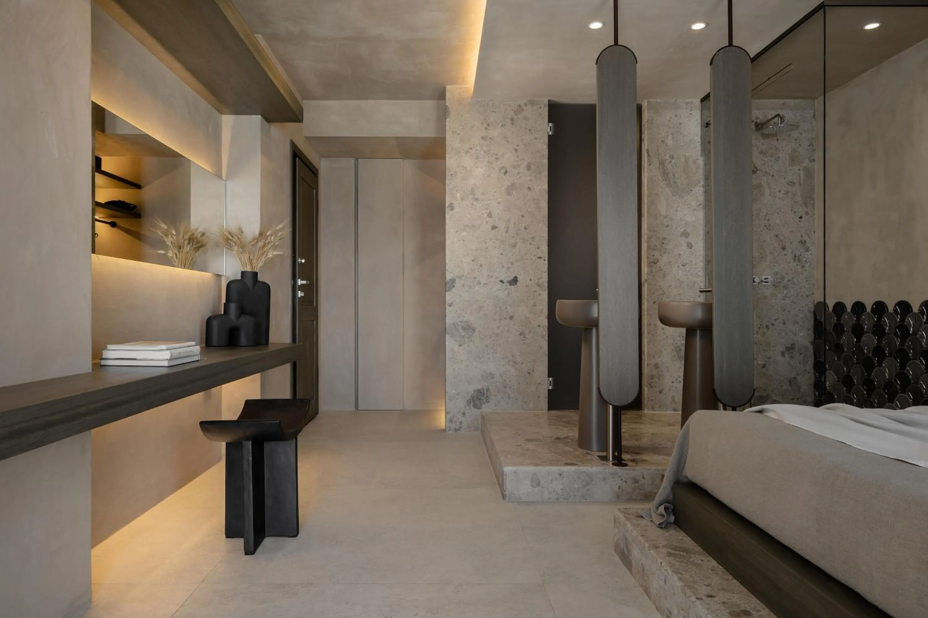 Bathroom in Naxos Rhyton